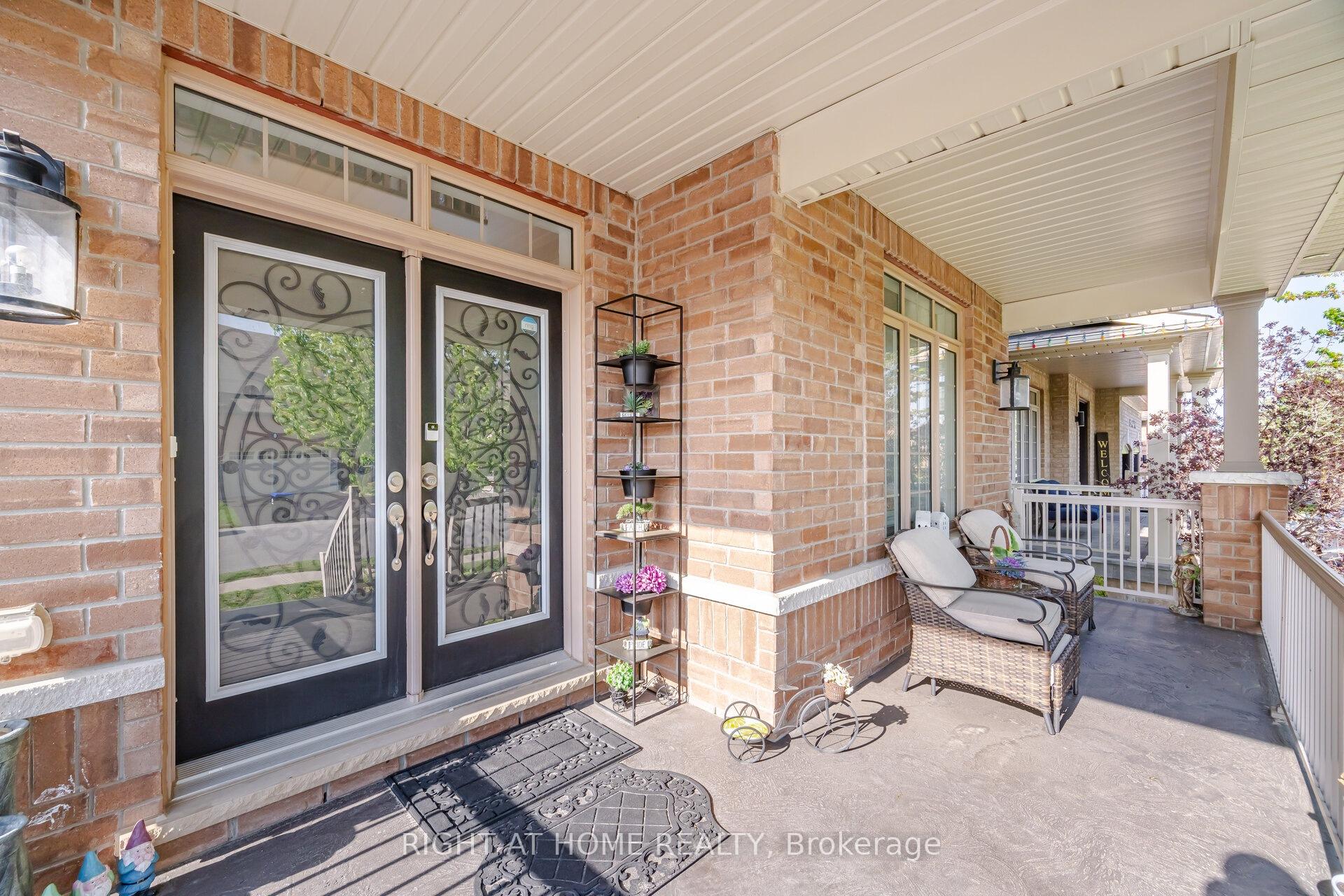 28 Marks Road, Springwater — photo 4 of 5
