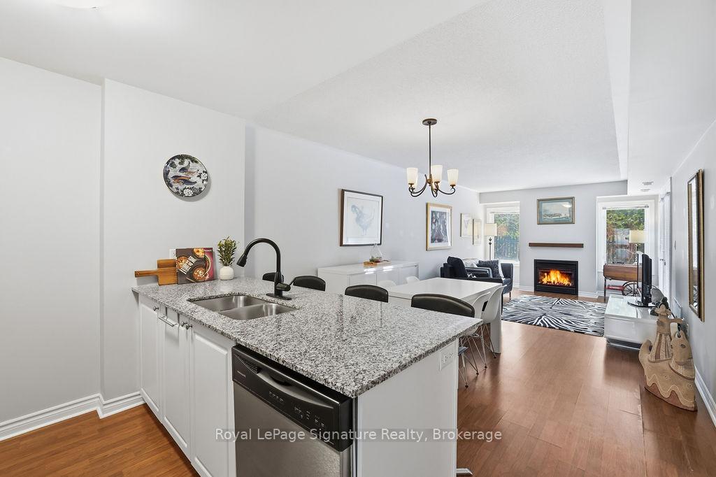 10 Brandy Lane Drive 107, Collingwood, ON L9Y 0X4 — Collingwood, Ontario