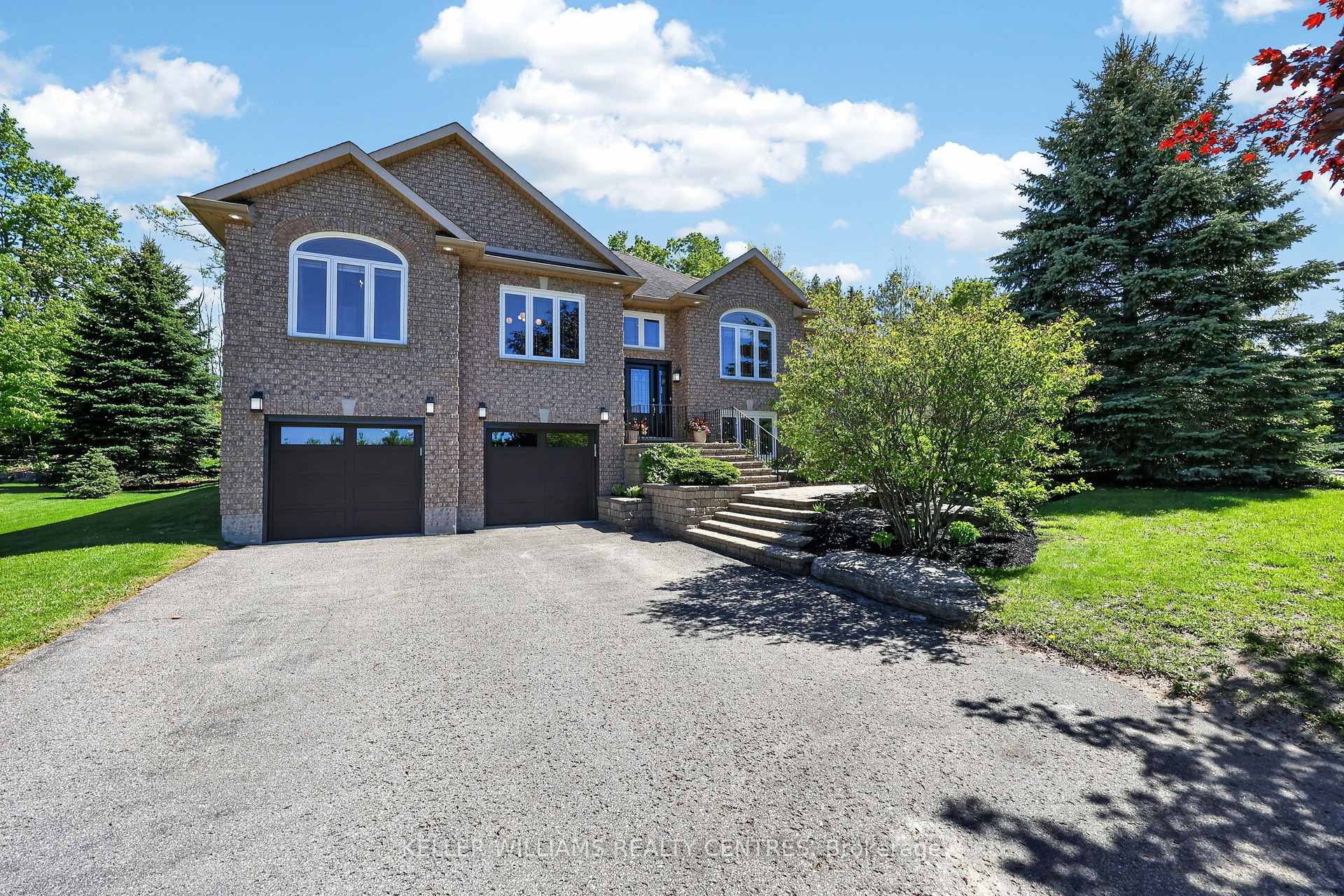 50 Glenhuron Drive, Springwater — photo 2 of 5