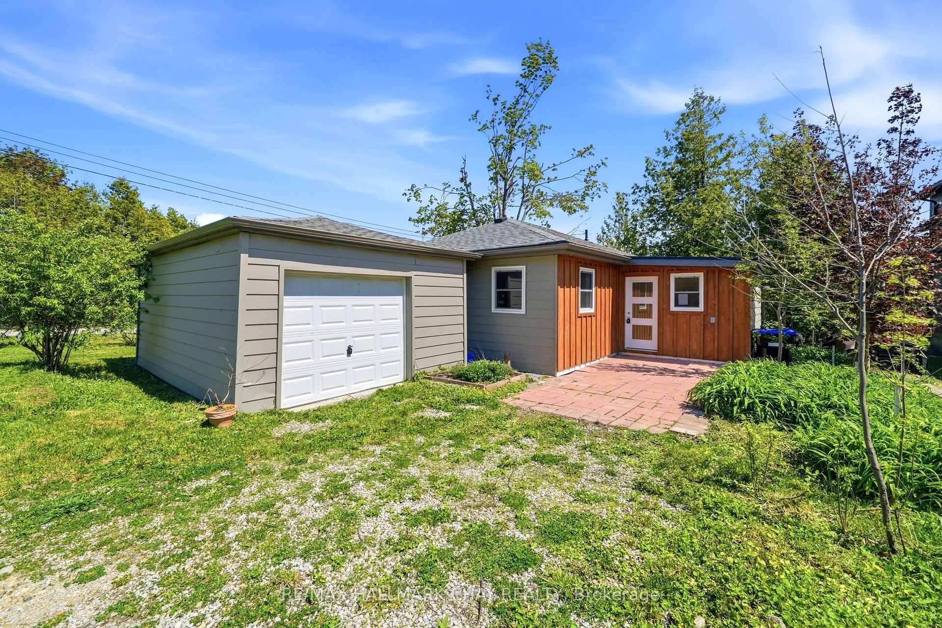 71 Lakeshore Road E, Oro-Medonte — photo 3 of 5