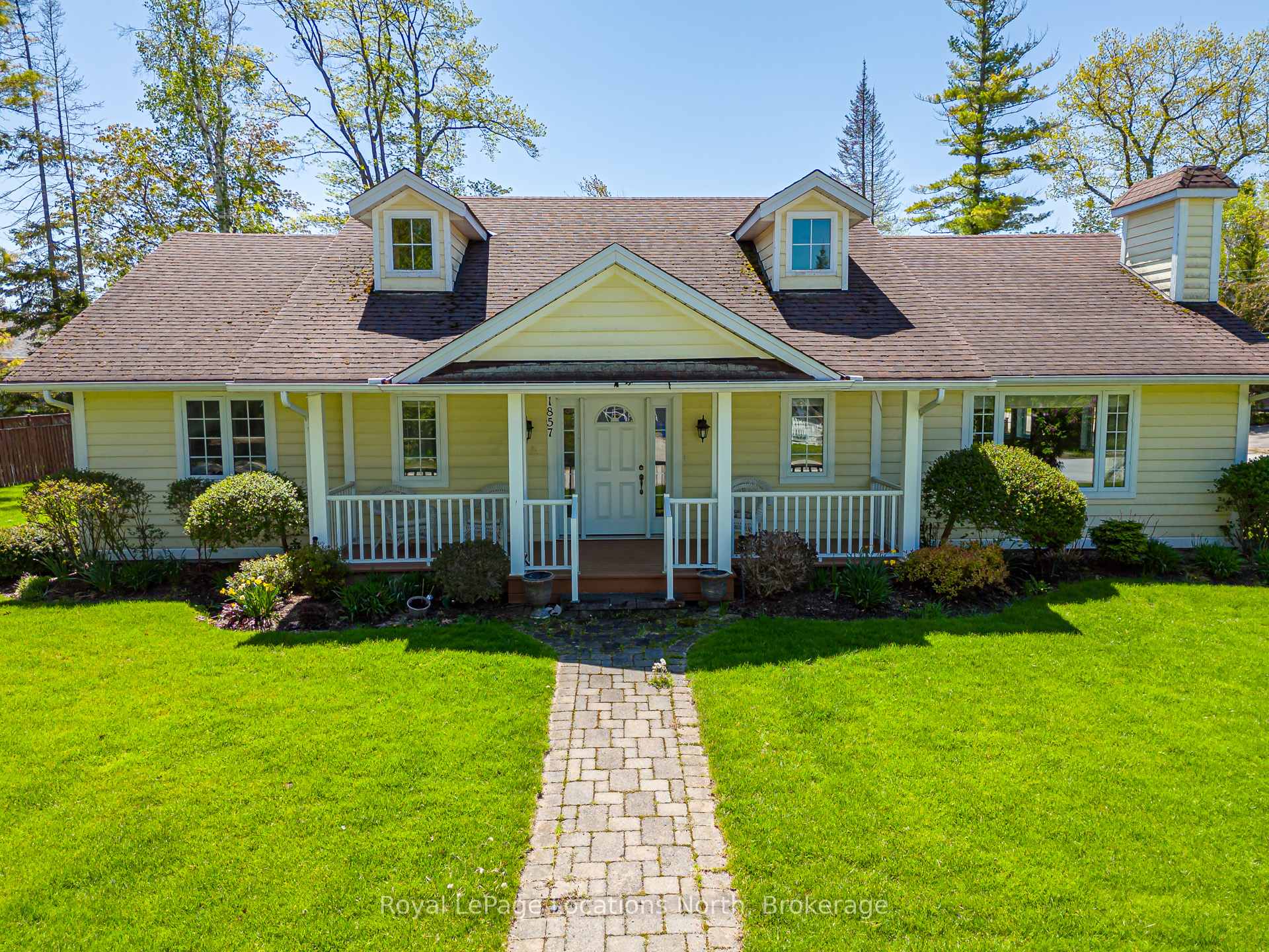 1857 Shore Lane, Wasaga Beach, ON L9Z 1V2 — Wasaga Beach, Ontario
