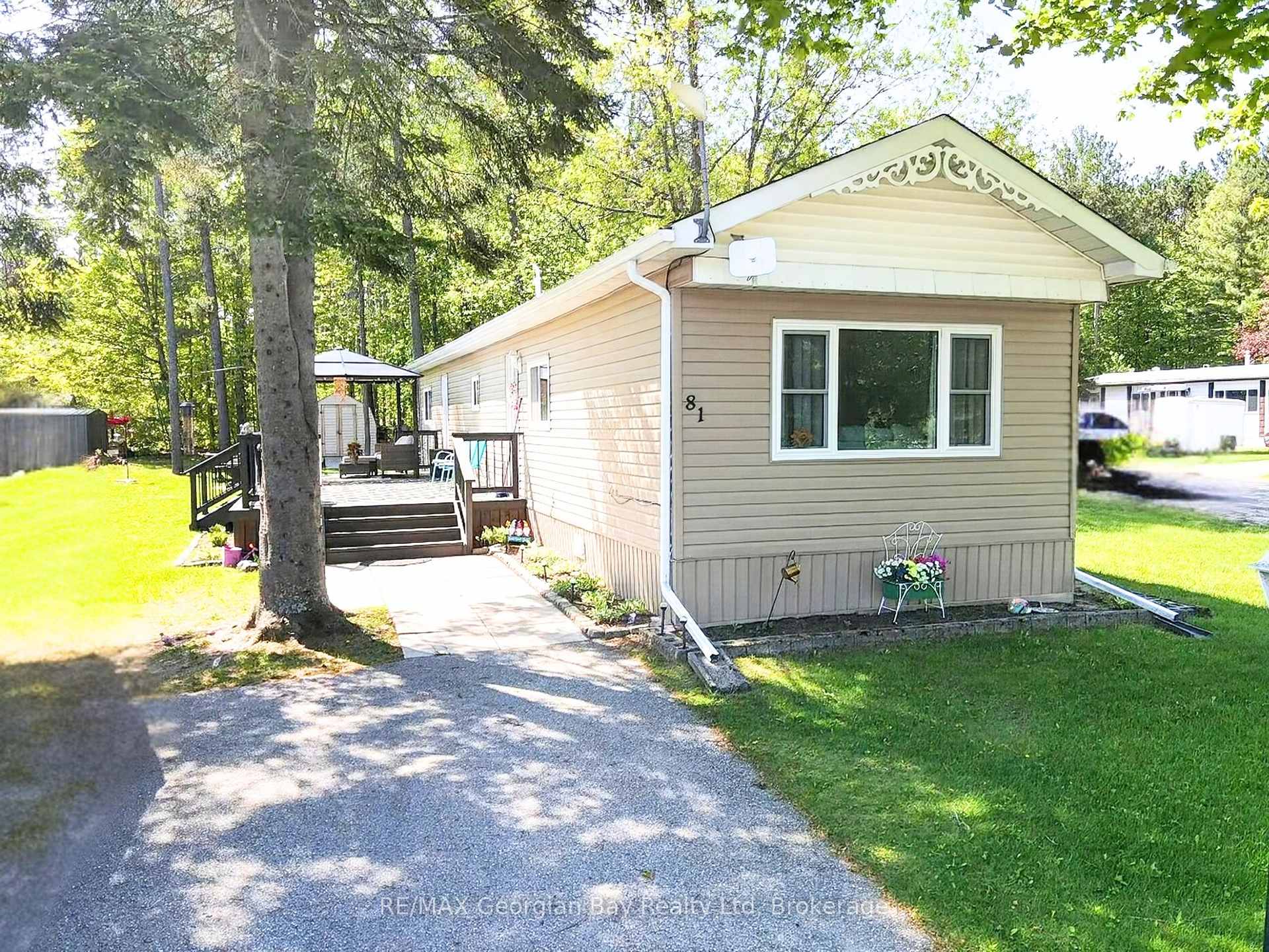 5263 Elliott Side Road 81, Tay, ON L4R 4K3