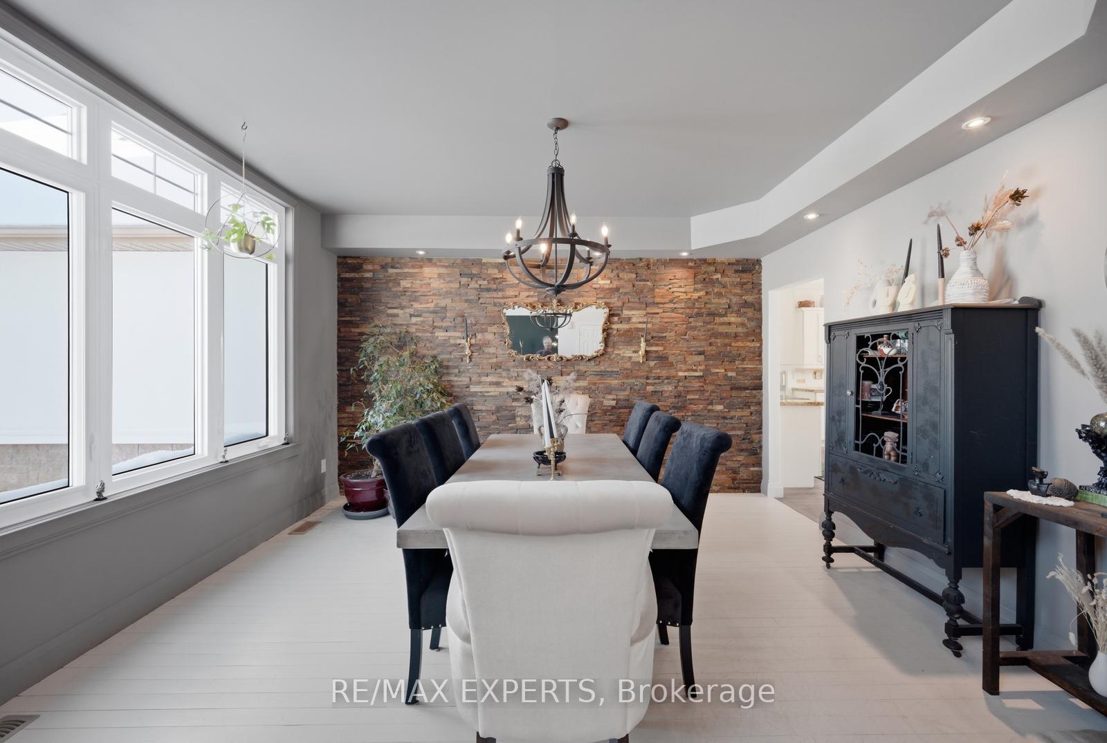 11 Basswood Circle, Oro-Medonte — photo 5 of 5