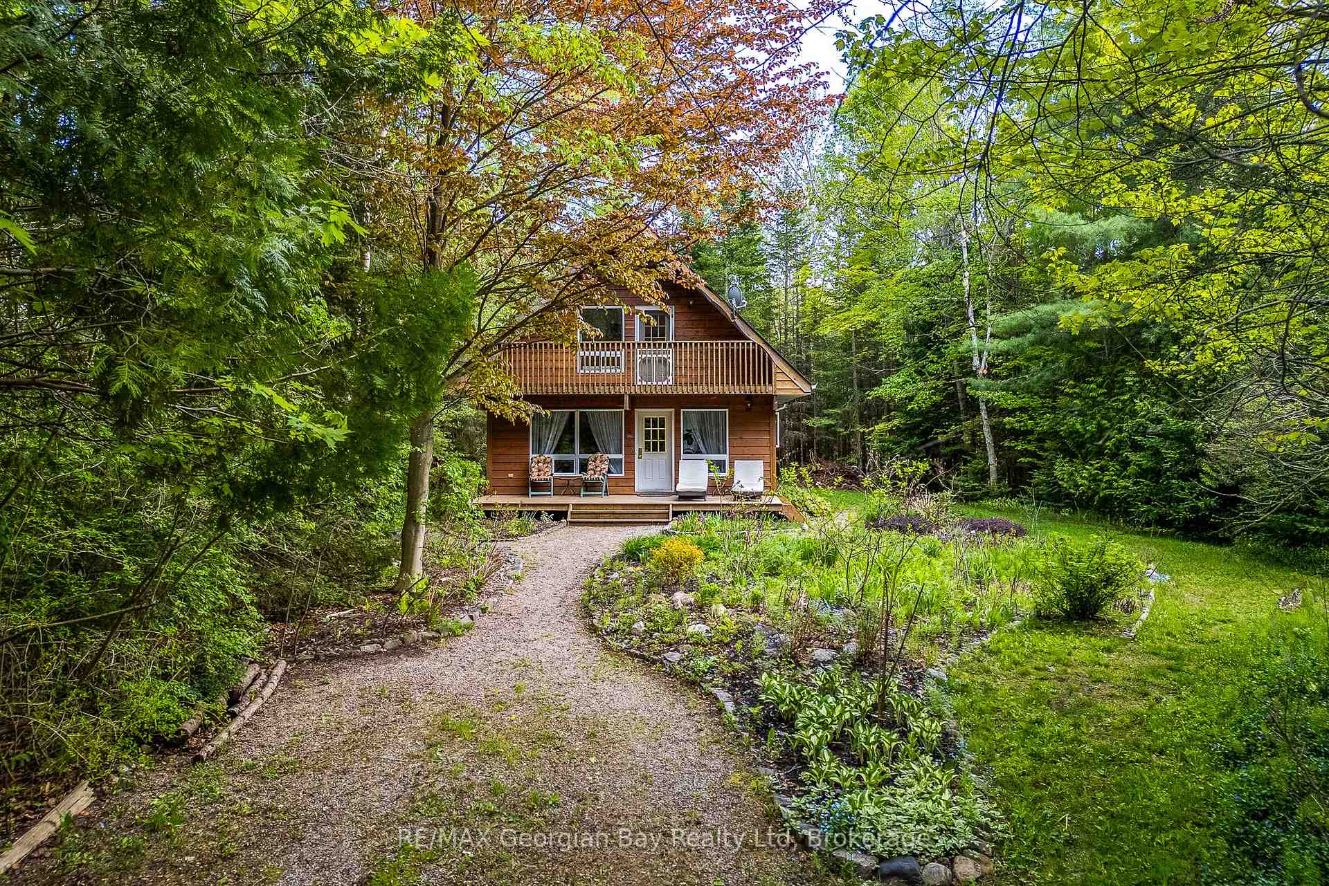 2 Ridout Court, Tiny, ON L0L 2J0 — Tiny, Ontario