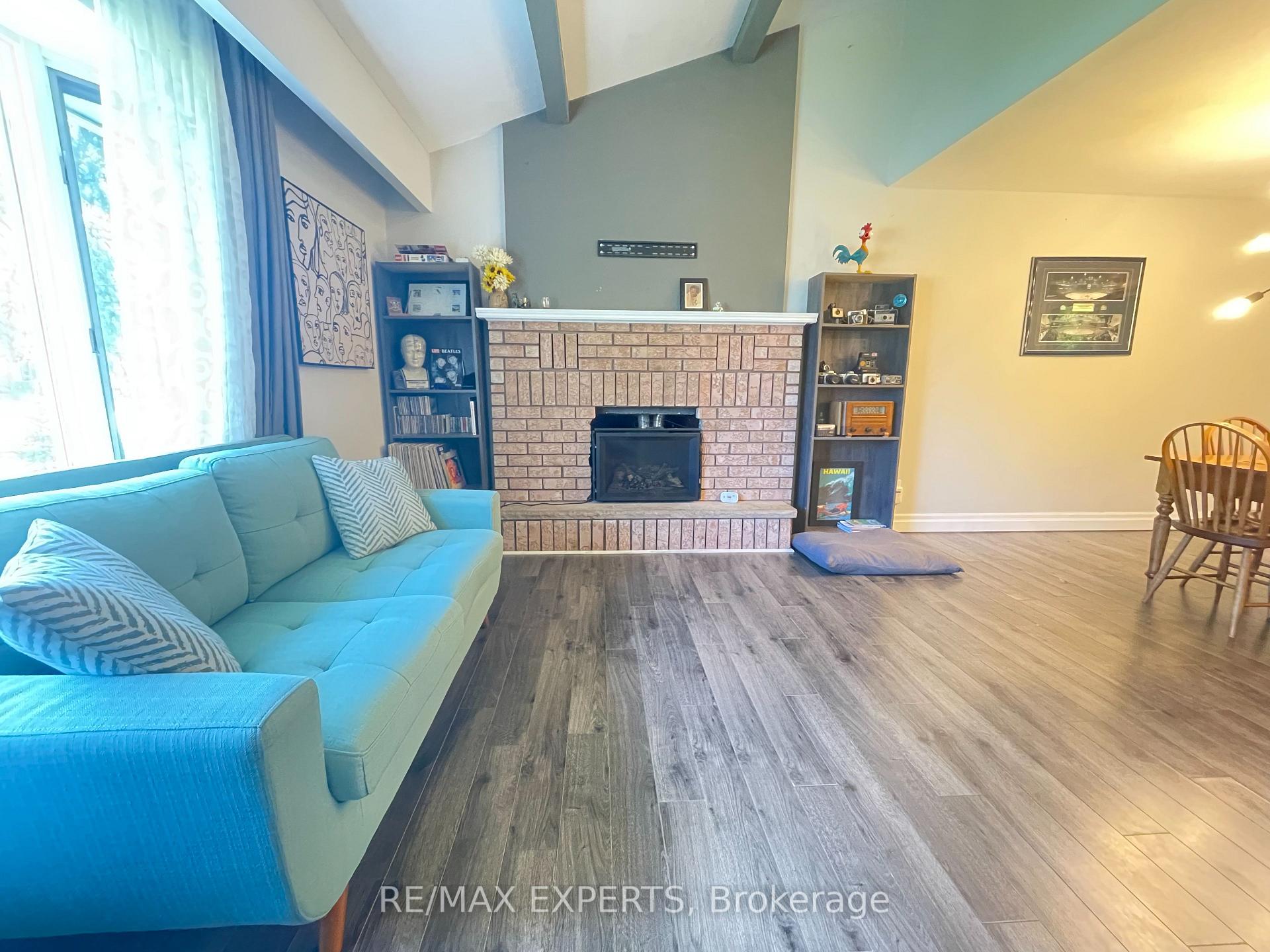 23 Townley Street Upper, Clearview — photo 3 of 5