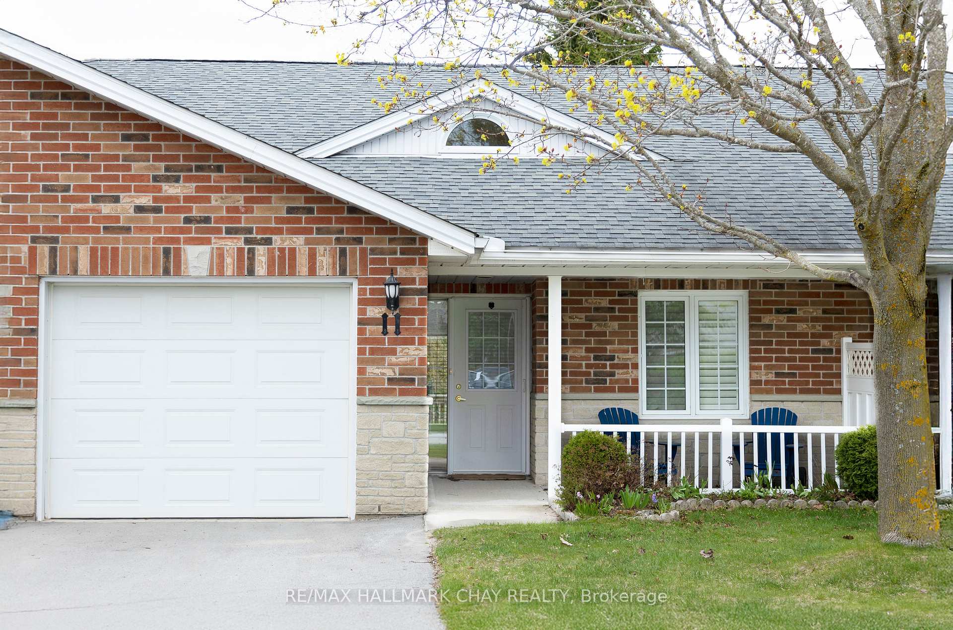 275 Huron Street 11, Clearview, ON L0M 1S0 — Clearview, Ontario
