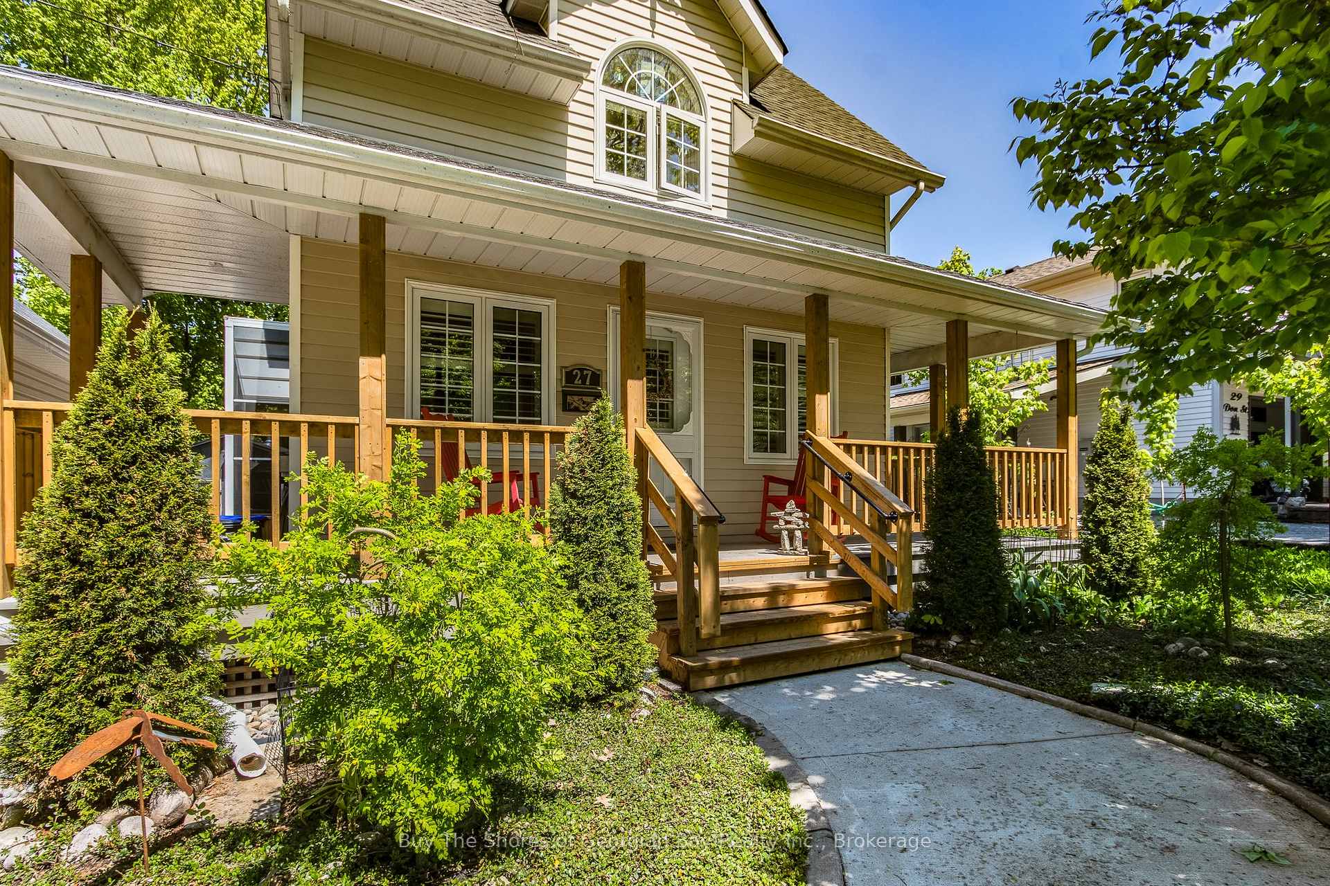 27 Don Street, Penetanguishene — photo 3 of 5