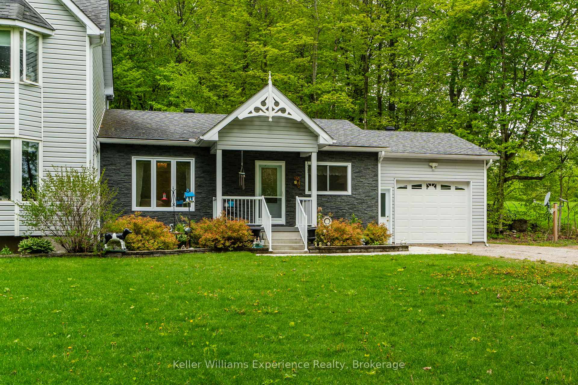 2174 Ron Jones Road B, Tay, ON L4R 4K3 — Tay, Ontario