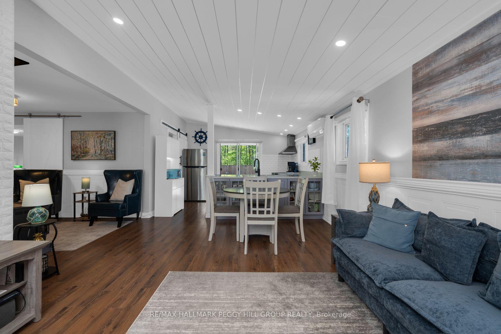 41 Laidlaw Street, Wasaga Beach — photo 4 of 5
