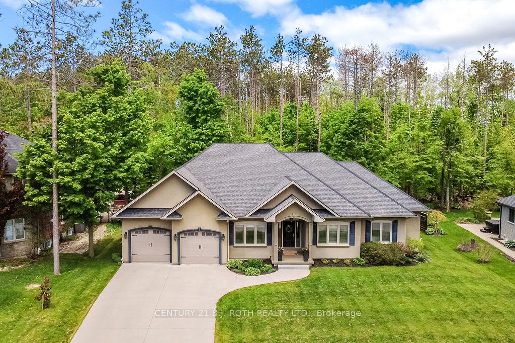 33 Reilly's Run, Springwater, ON L0L 1Y3 — Springwater, Ontario