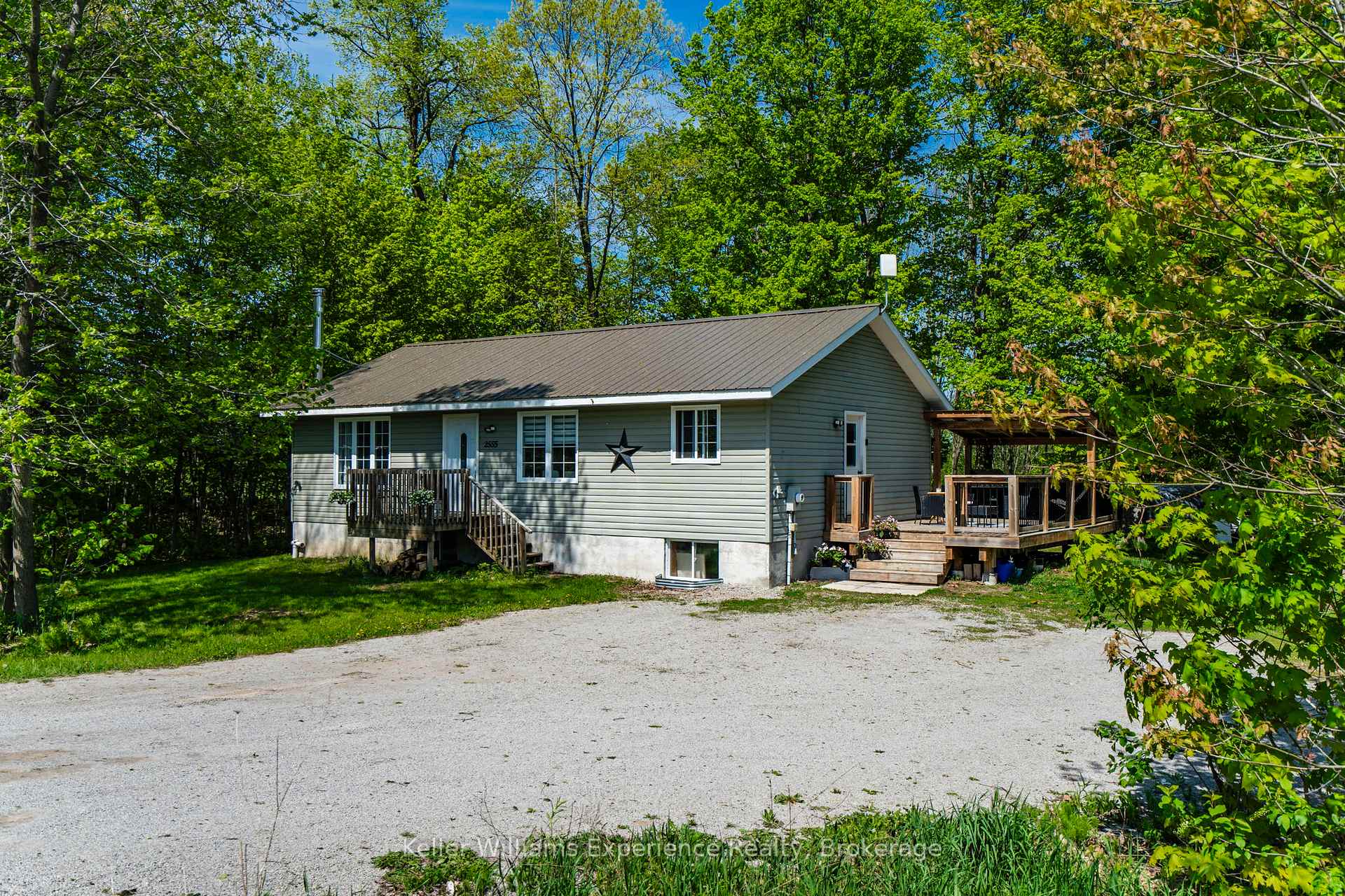 2555 Hodgins Road, Severn, ON L0K 2C0 — Severn, Ontario