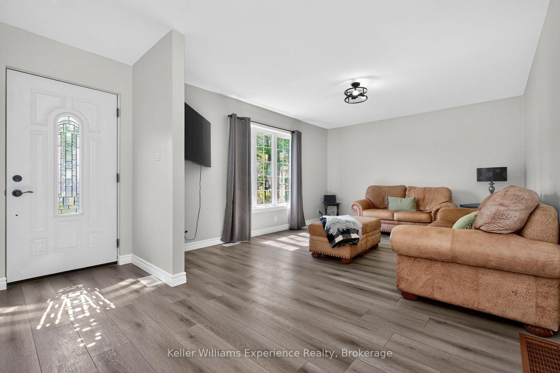 2555 Hodgins Road, Severn — photo 5 of 5