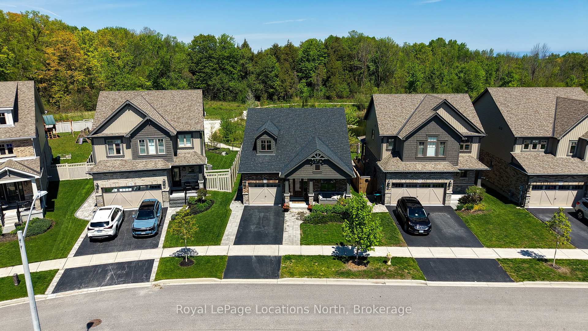 70 Plewes Drive S, Collingwood — photo 3 of 5