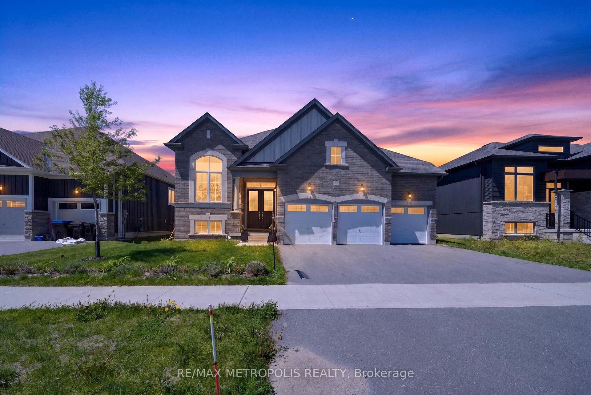 298 Ramblewood Drive, Wasaga Beach, ON L9Z 2B2 — Wasaga Beach, Ontario