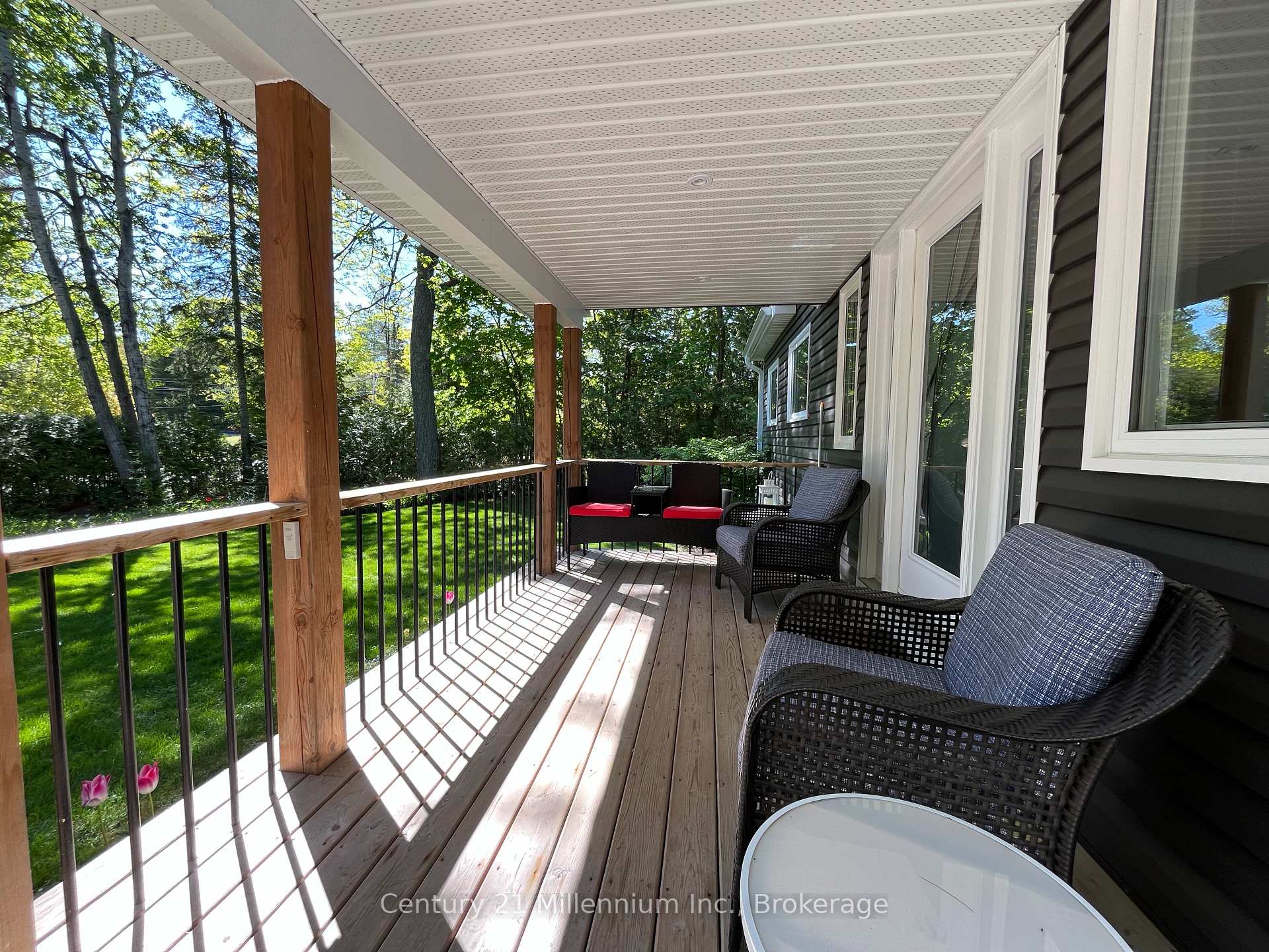 58 Cedarlane Drive, Wasaga Beach — photo 3 of 5