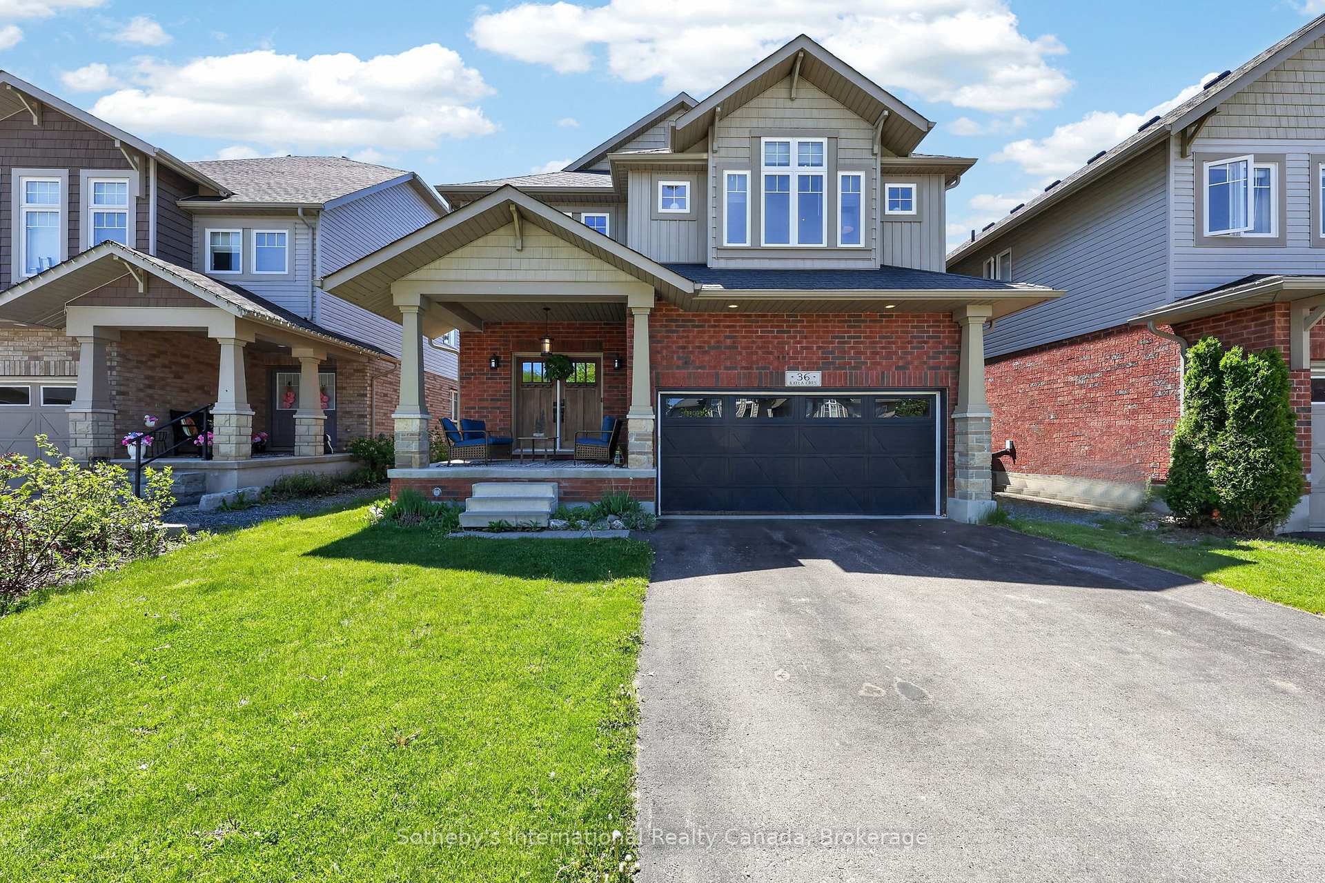 36 Kayla Crescent, Collingwood — photo 3 of 5