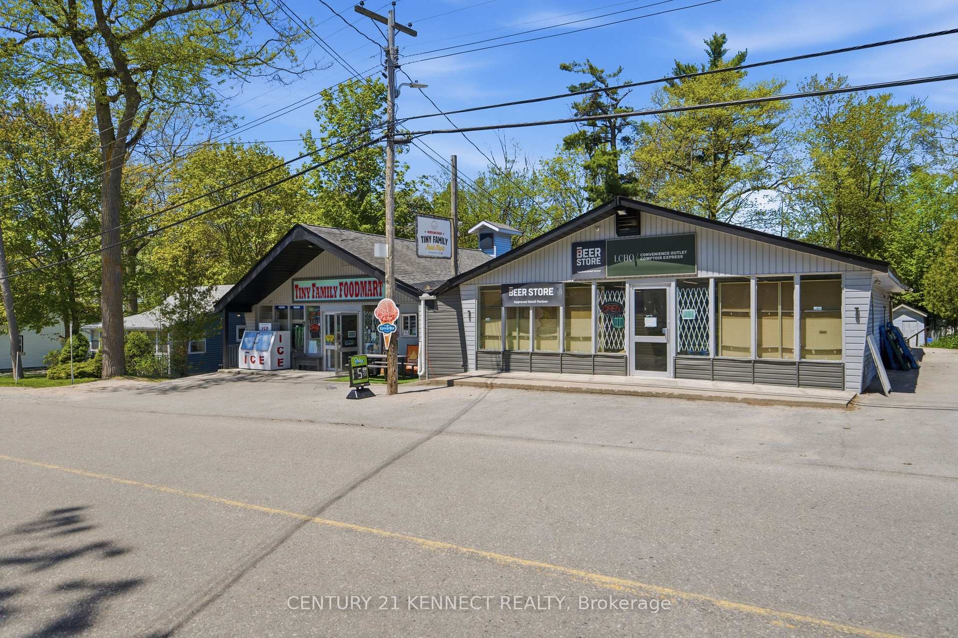 2008 Tiny Beaches Road S 211, Tiny, ON L0L 1P0 — Tiny, Ontario