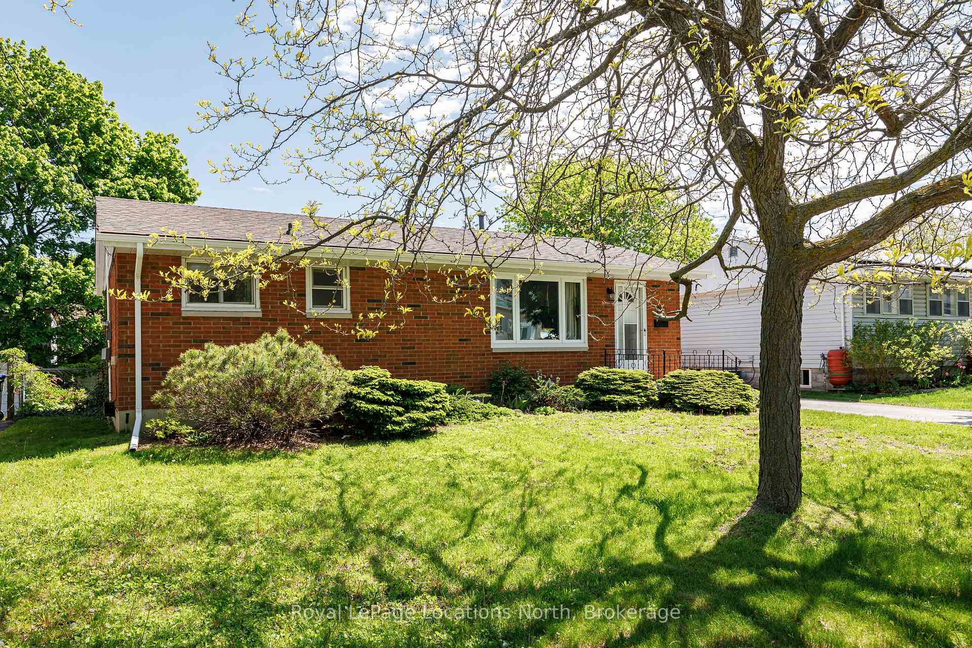 81 Peel Street, Collingwood — photo 2 of 5