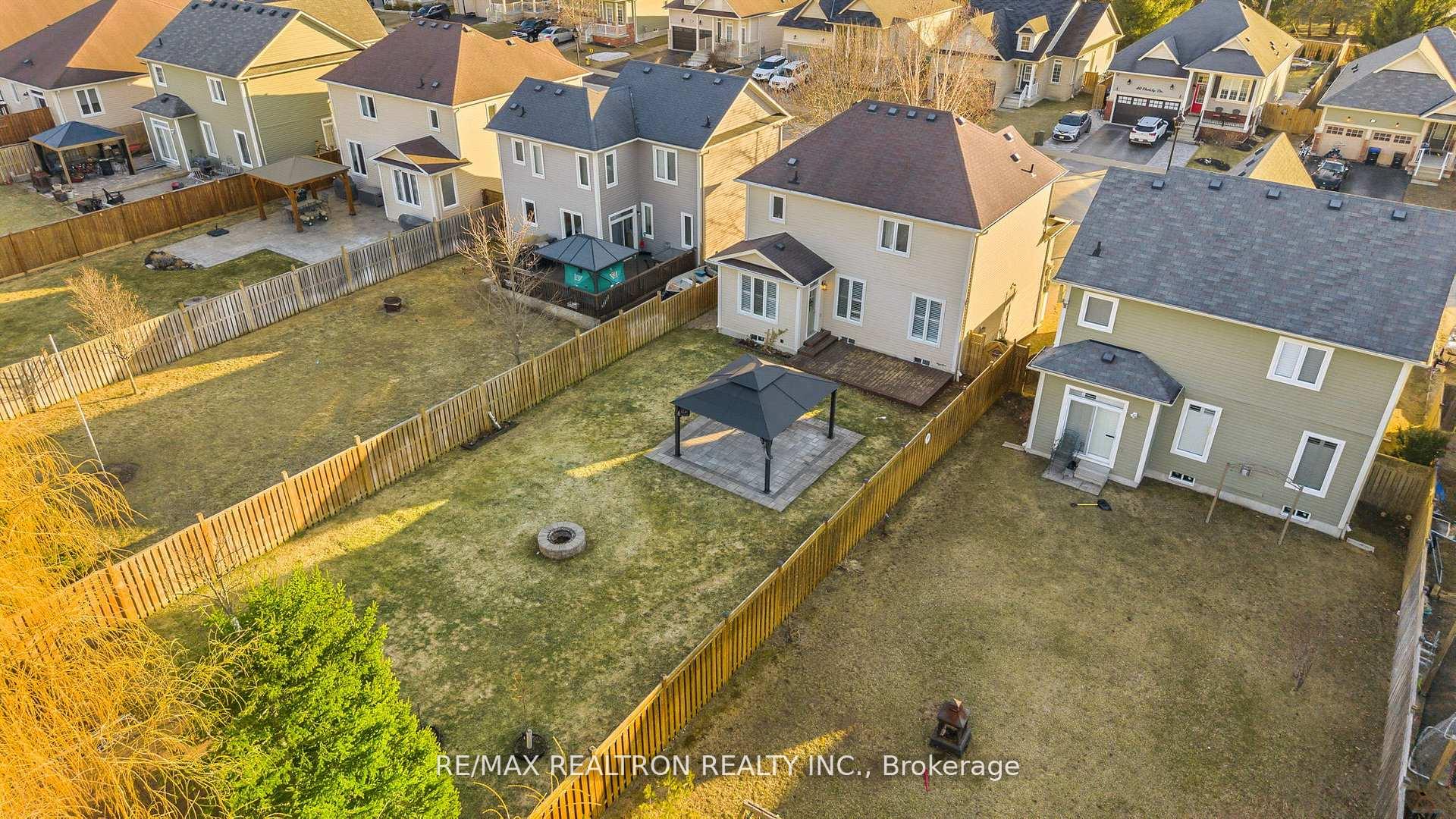 41 Christy Drive, Wasaga Beach — photo 2 of 5