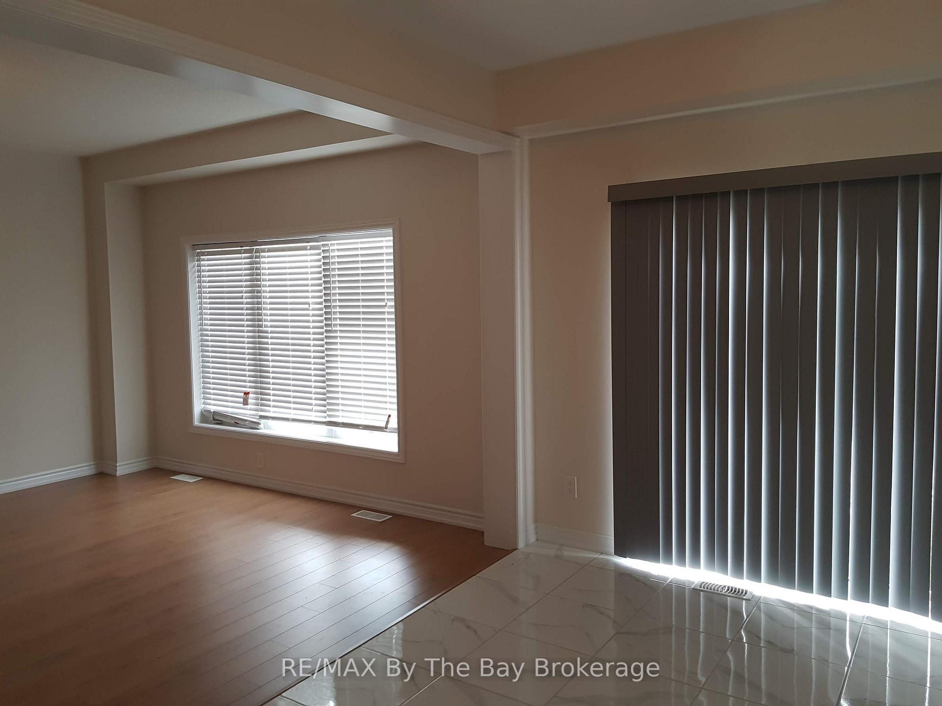 162 ALLEGRA Drive, Wasaga Beach — photo 4 of 5