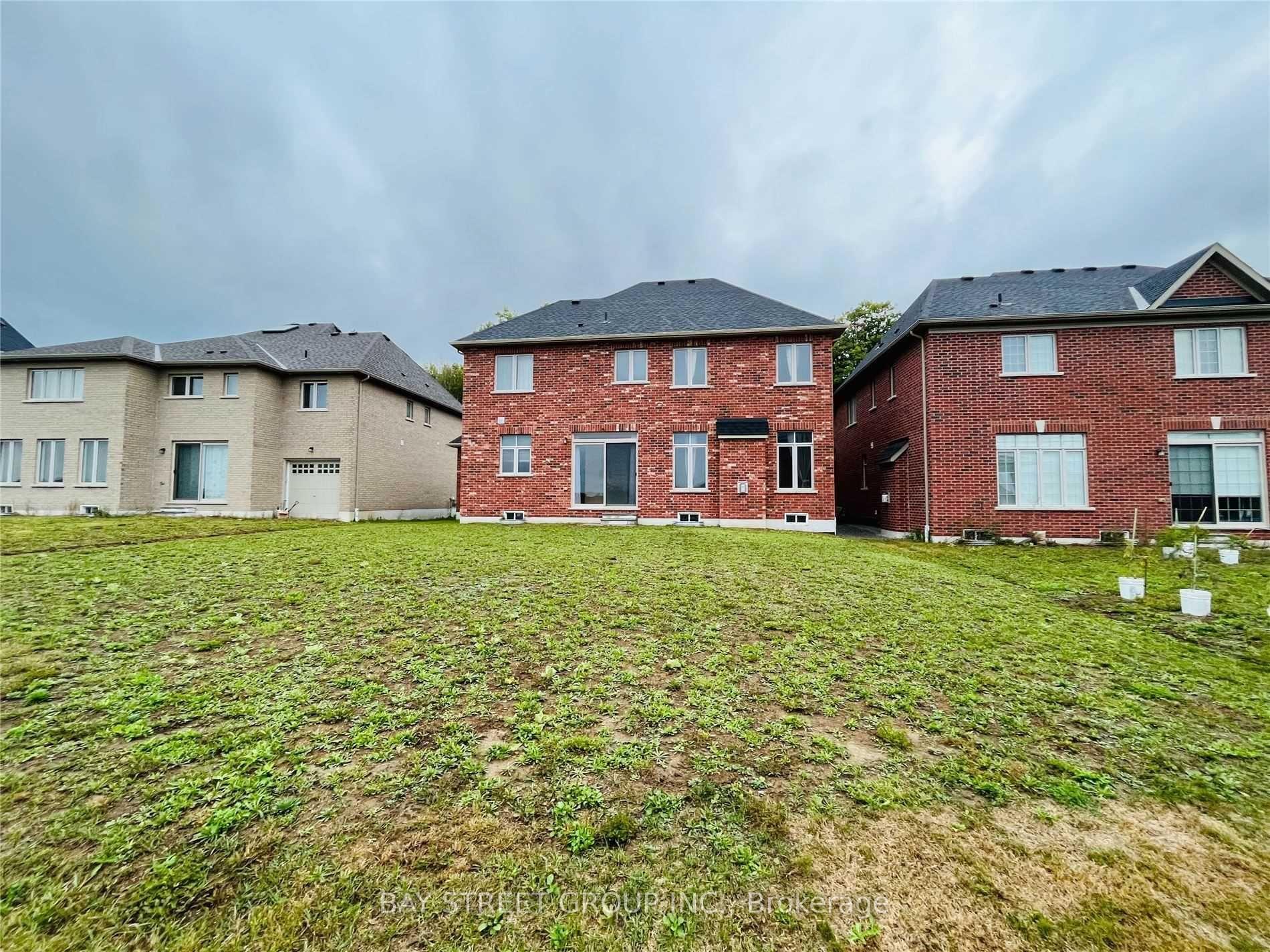 25 Mcisaac Drive, Springwater — photo 4 of 5