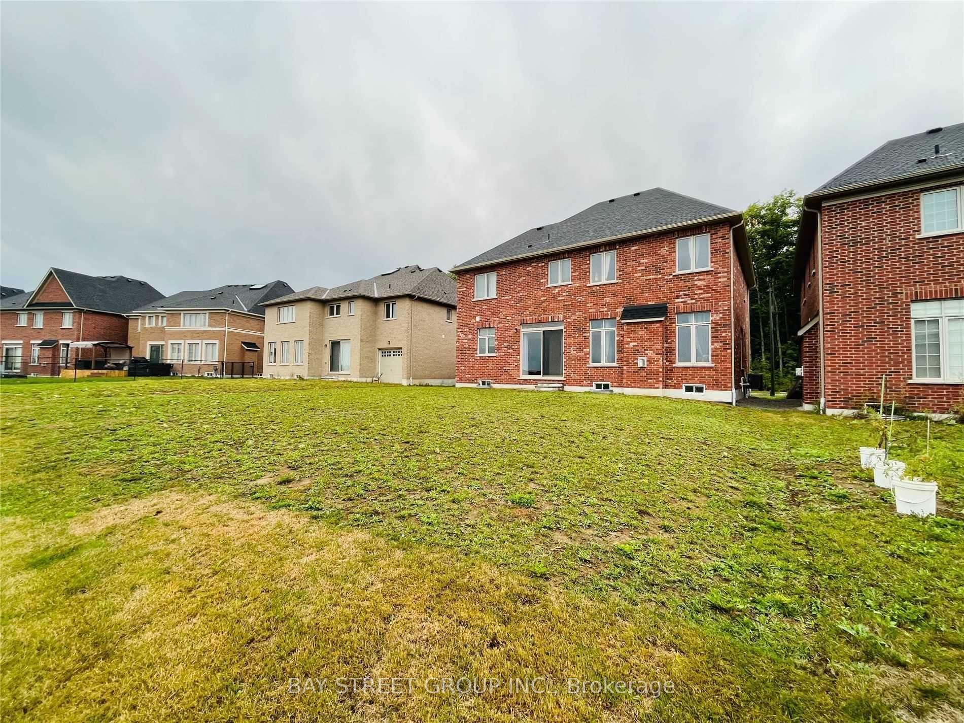 25 Mcisaac Drive, Springwater — photo 5 of 5
