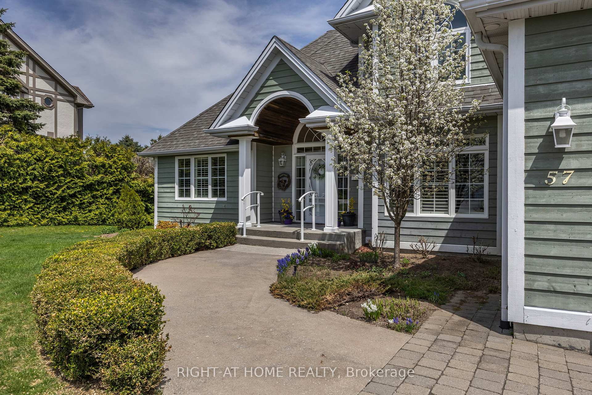57 Highland Drive, Oro-Medonte — photo 4 of 5