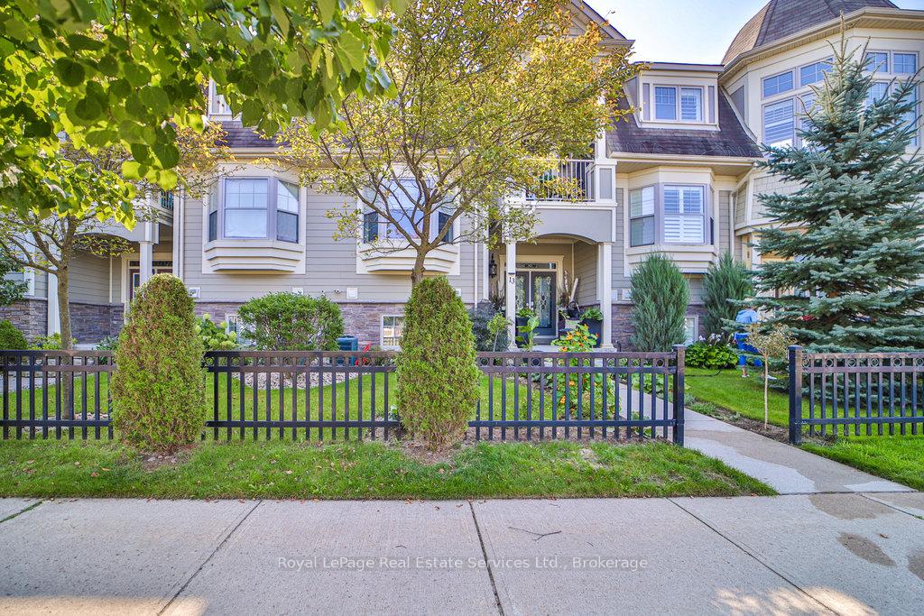 13 Sandy Coast Crescent, Wasaga Beach — photo 3 of 5
