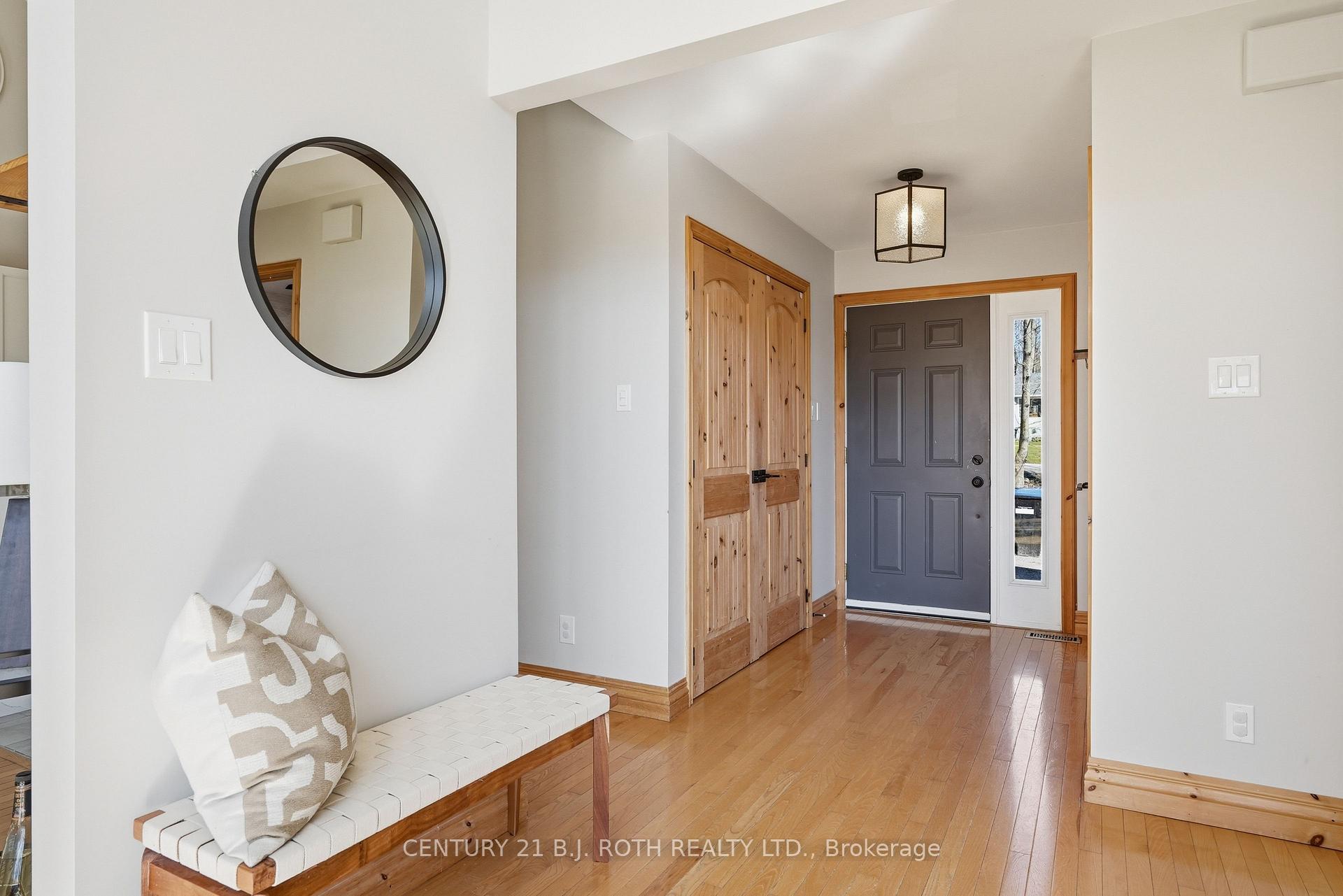 46 Slalom Drive, Oro-Medonte — photo 4 of 5