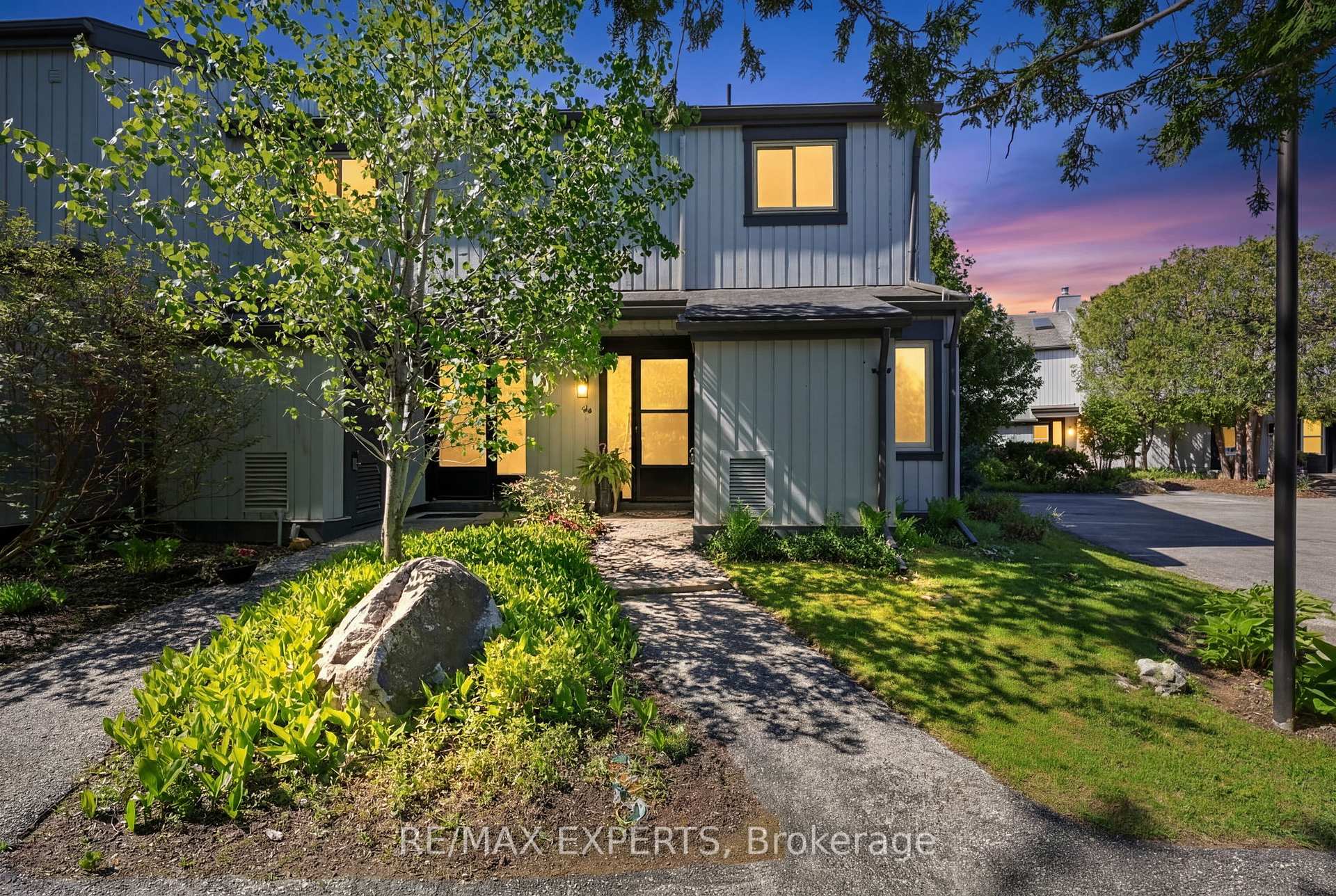 14 Dawson Drive 416, Collingwood, ON L9Y 5B4 — Collingwood, Ontario