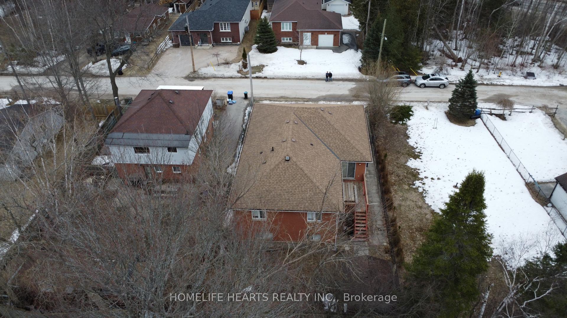 72 Forest Avenue N, Wasaga Beach — photo 5 of 5