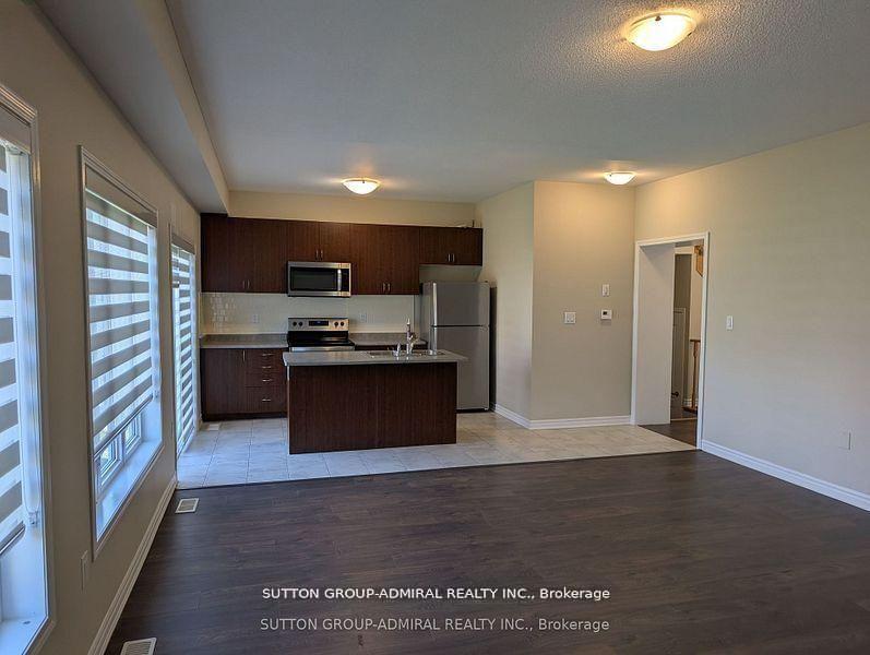 23 Hills Thistle Drive, Wasaga Beach — photo 4 of 5