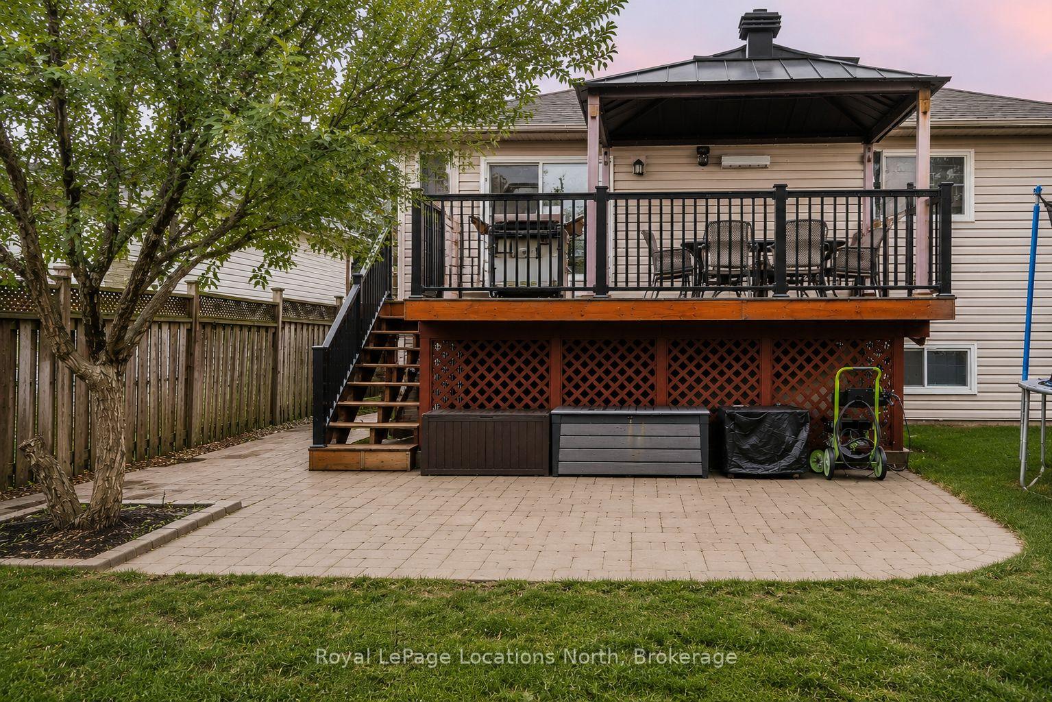 92 GLEN ETON Road, Wasaga Beach — photo 2 of 5