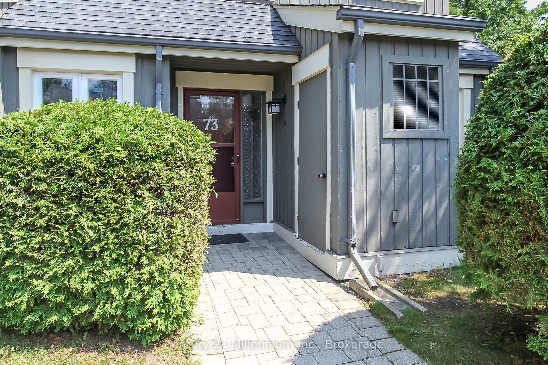 149 Fairway Crescent 73, Collingwood — photo 2 of 5