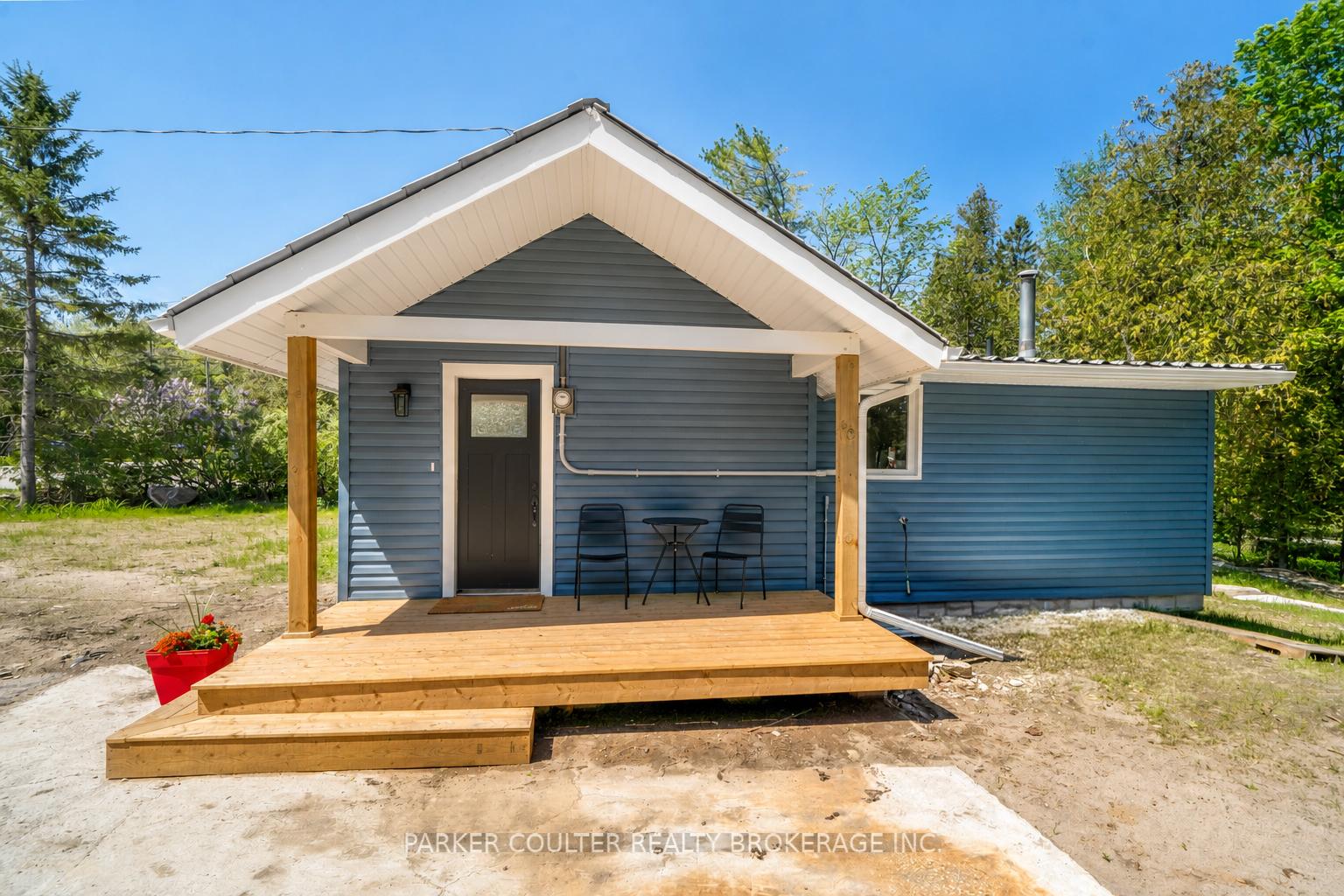14 Earldom Boulevard, Tay, ON L0K 1R0 — Tay, Ontario