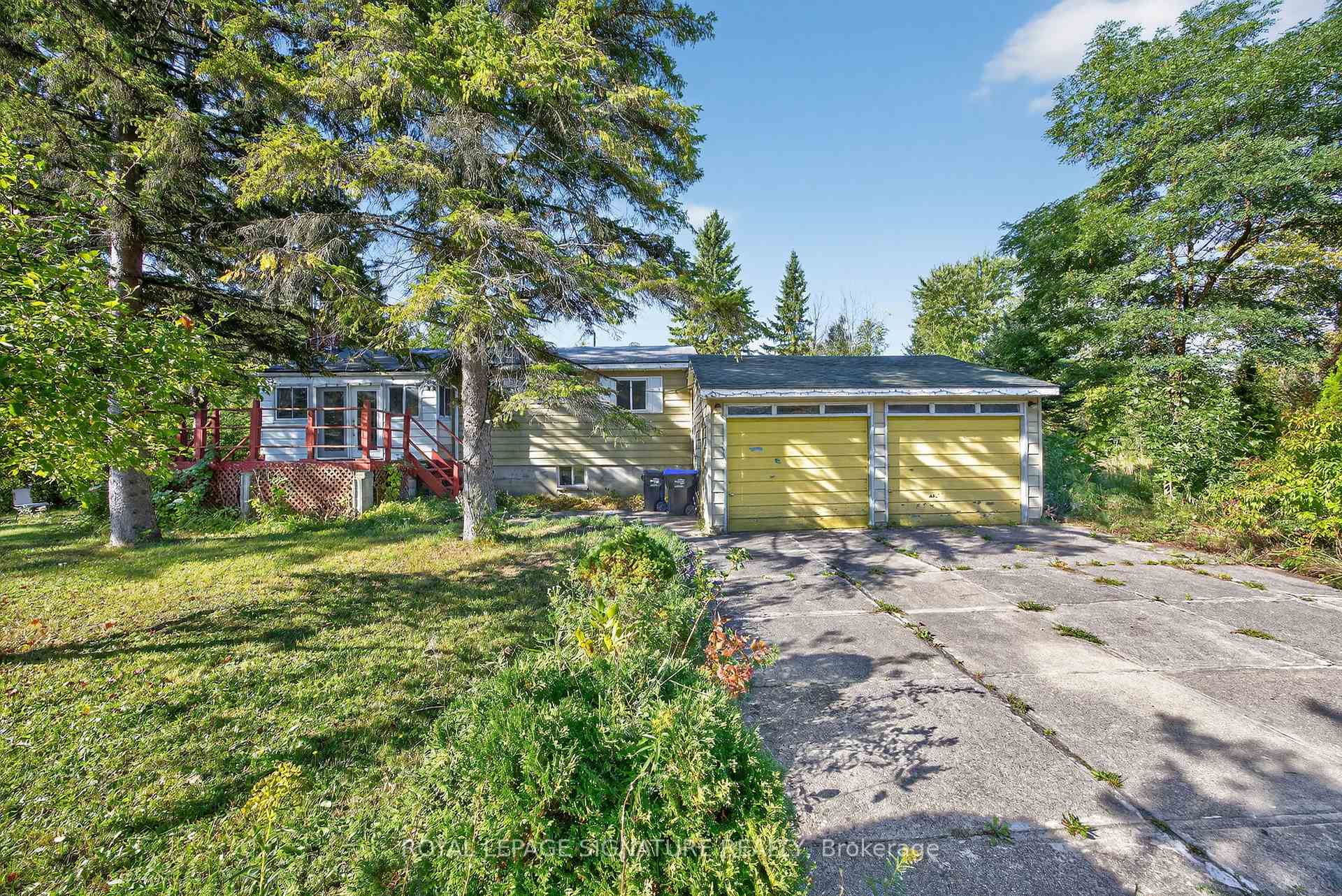 81-77 Bass Bay Drive, Tay — photo 3 of 5