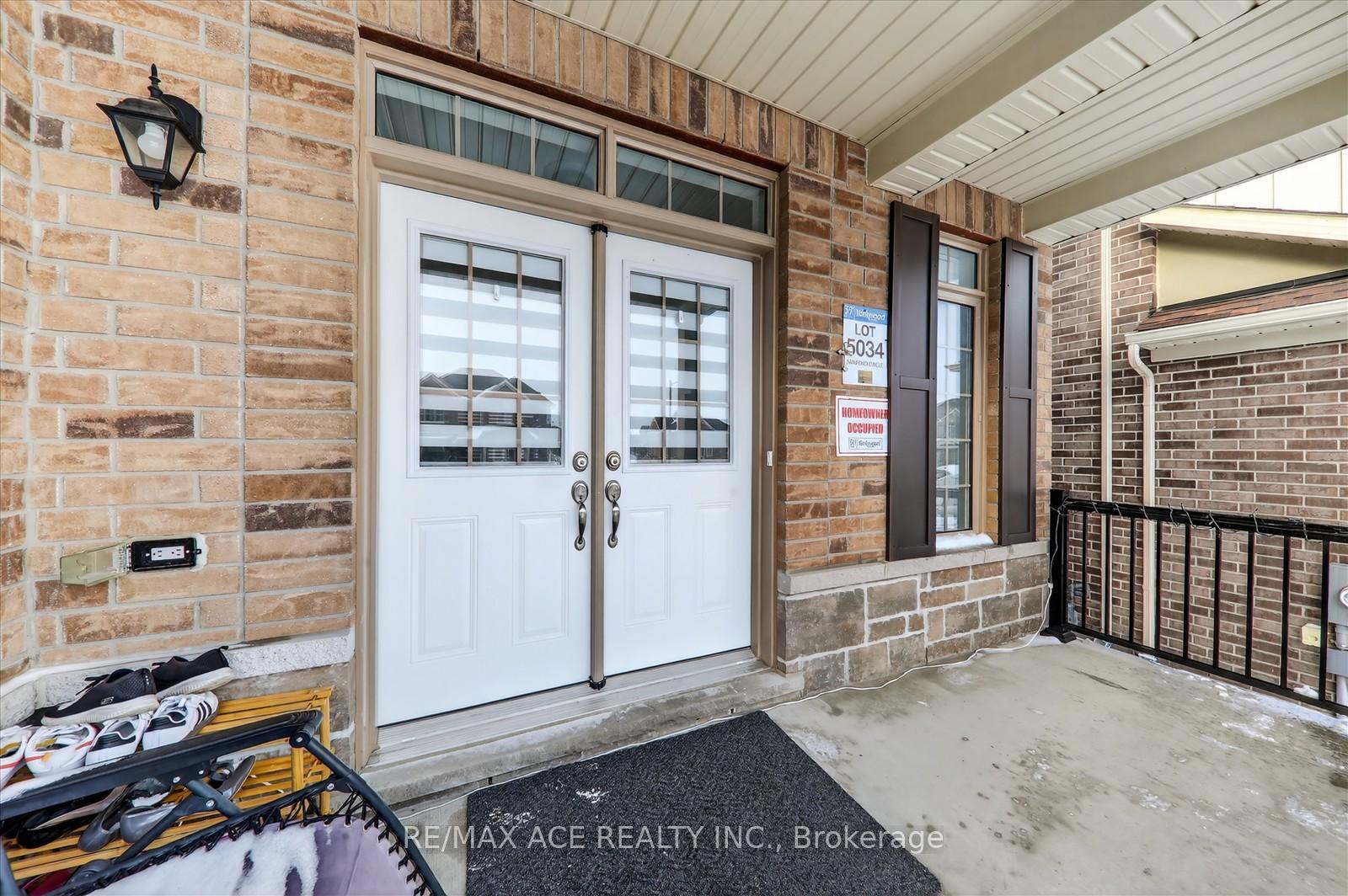 4 Sanford Circle, Springwater — photo 4 of 5
