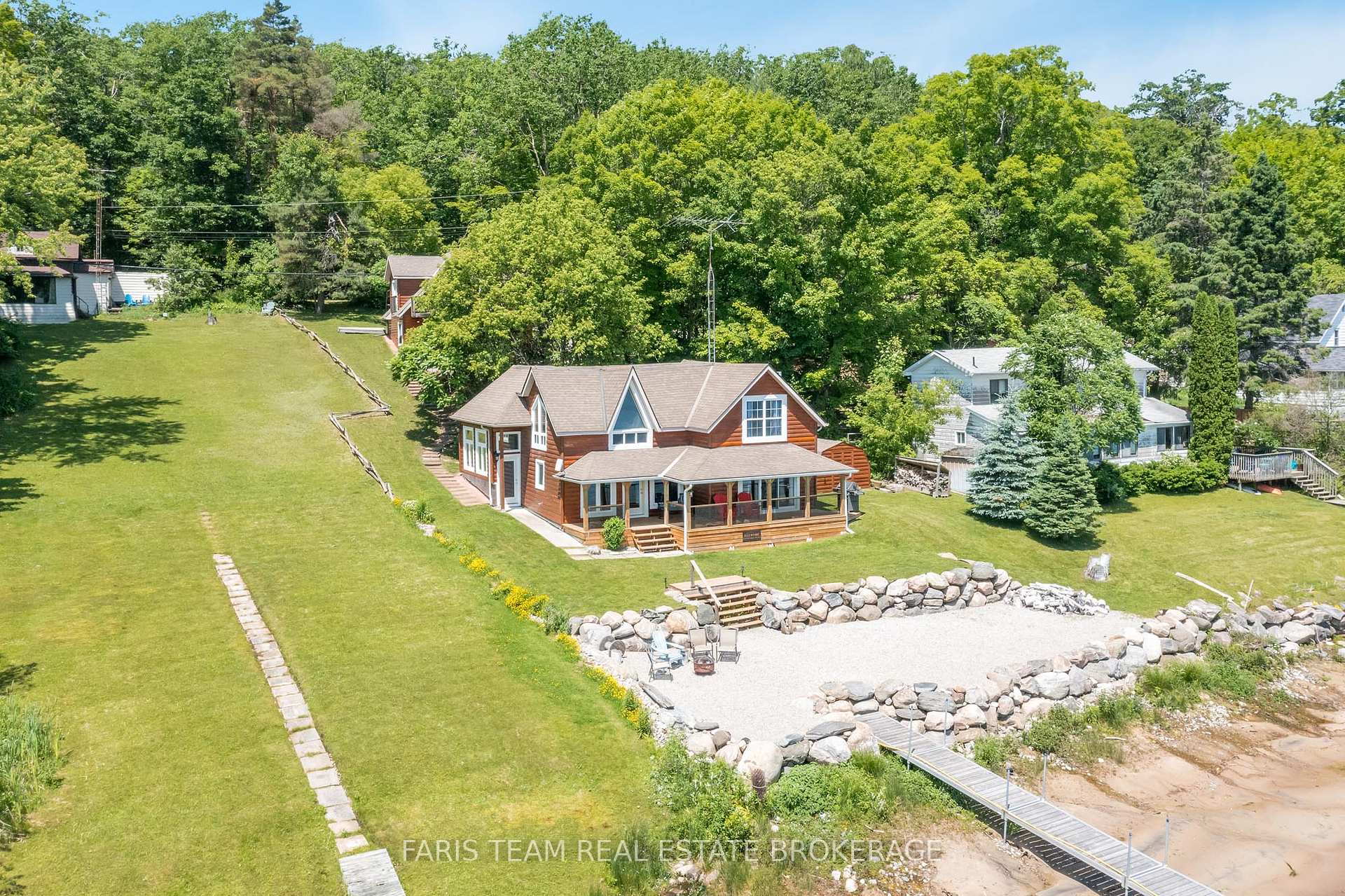 375 Champlain Road, Penetanguishene — photo 4 of 5
