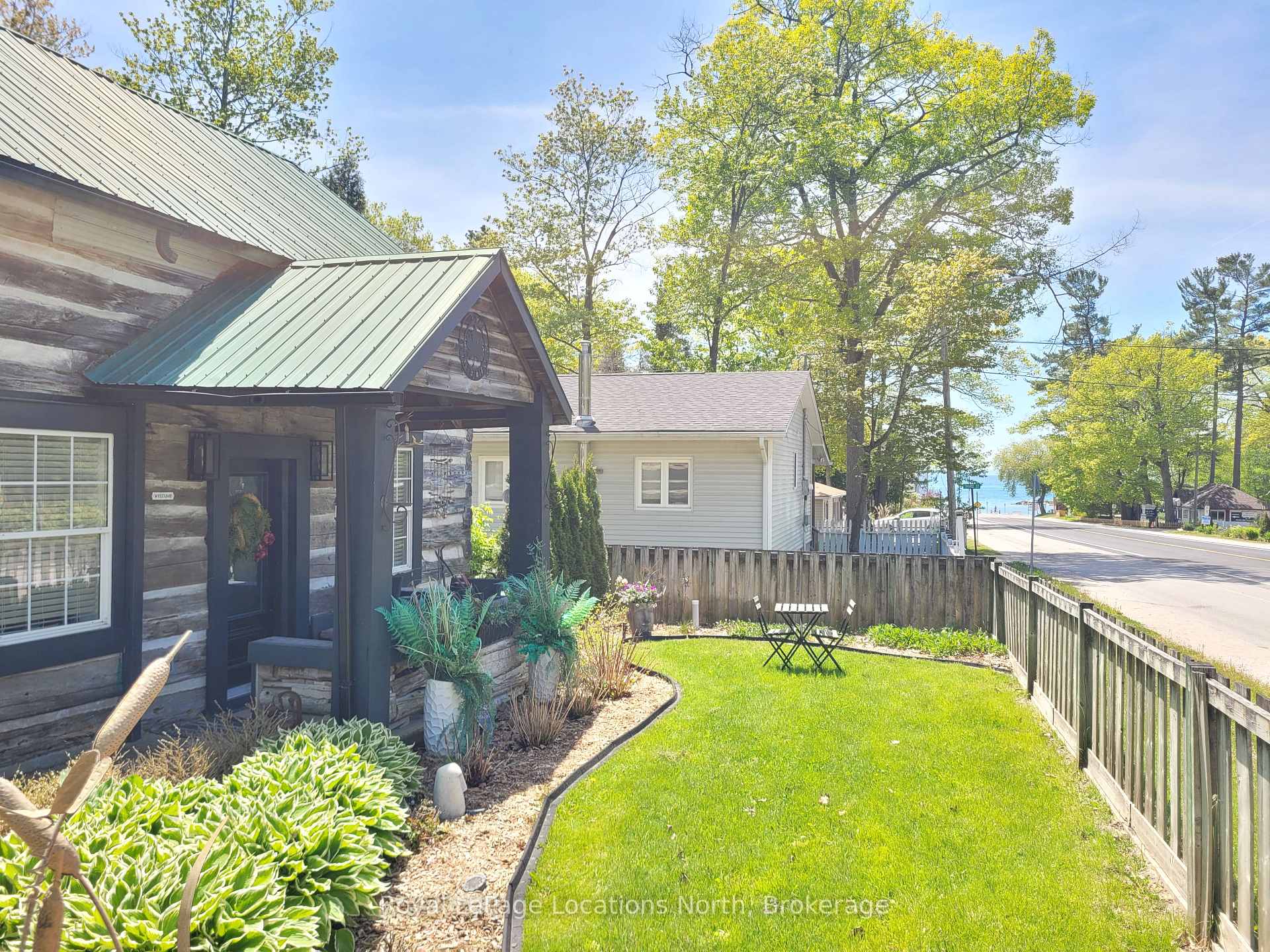 347 Balm Beach Road W, Tiny, ON L0L 2J0 — Tiny, Ontario