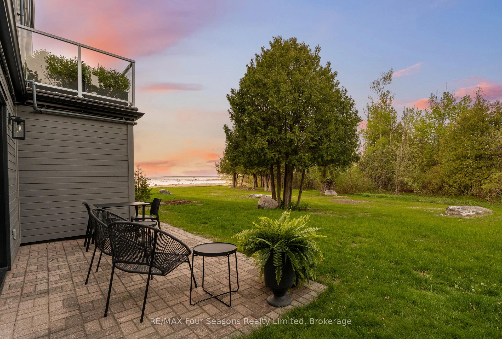 44 Trott Boulevard 7, Collingwood, ON L9Y 5B7 — Collingwood, Ontario