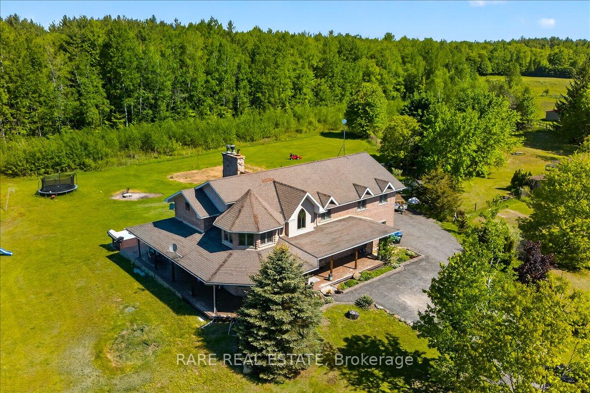 3938 Hogback Road, Clearview — photo 2 of 5