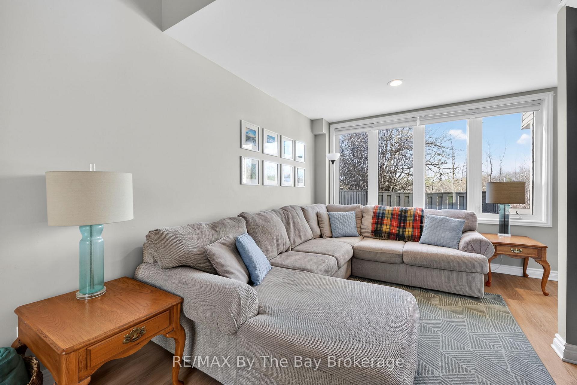 43 Trafalgar Road, Collingwood — photo 4 of 5