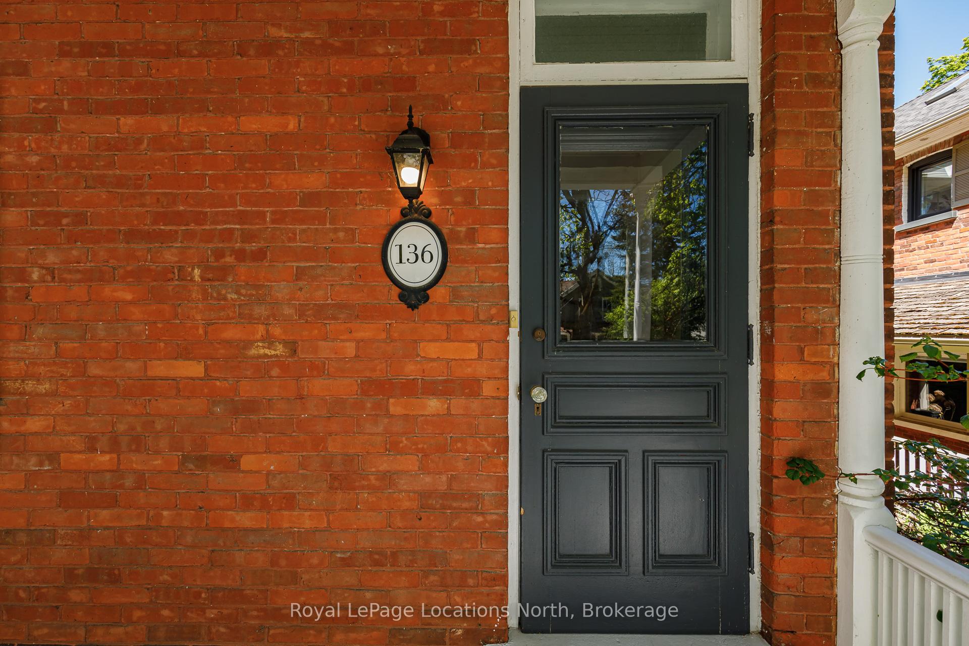 136 Oak Street, Collingwood — photo 3 of 5