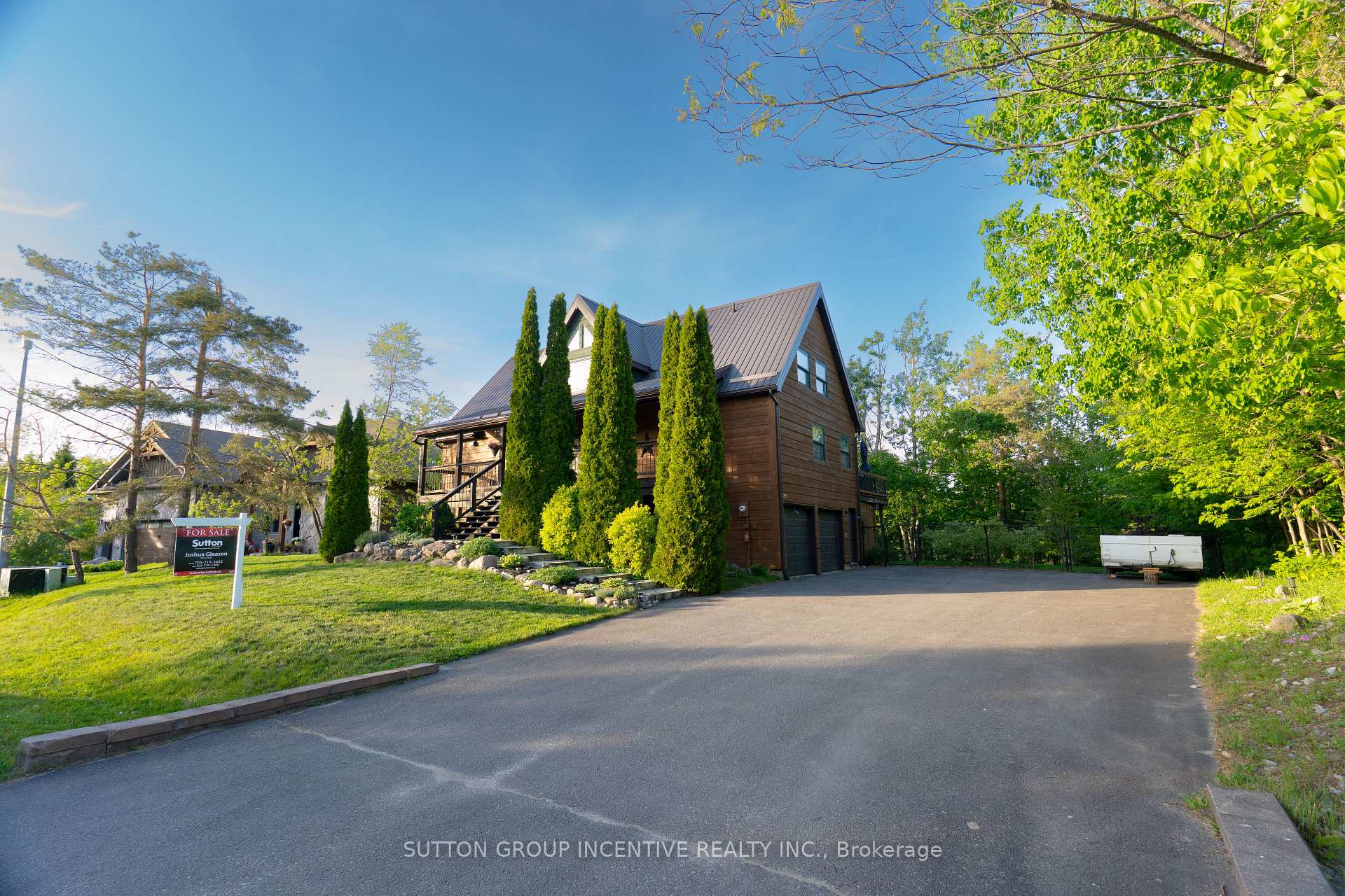 17 Bridle Path, Oro-Medonte — photo 2 of 5