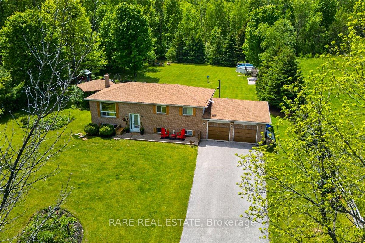 3442 Sunnidale Side Road, Clearview — photo 2 of 5