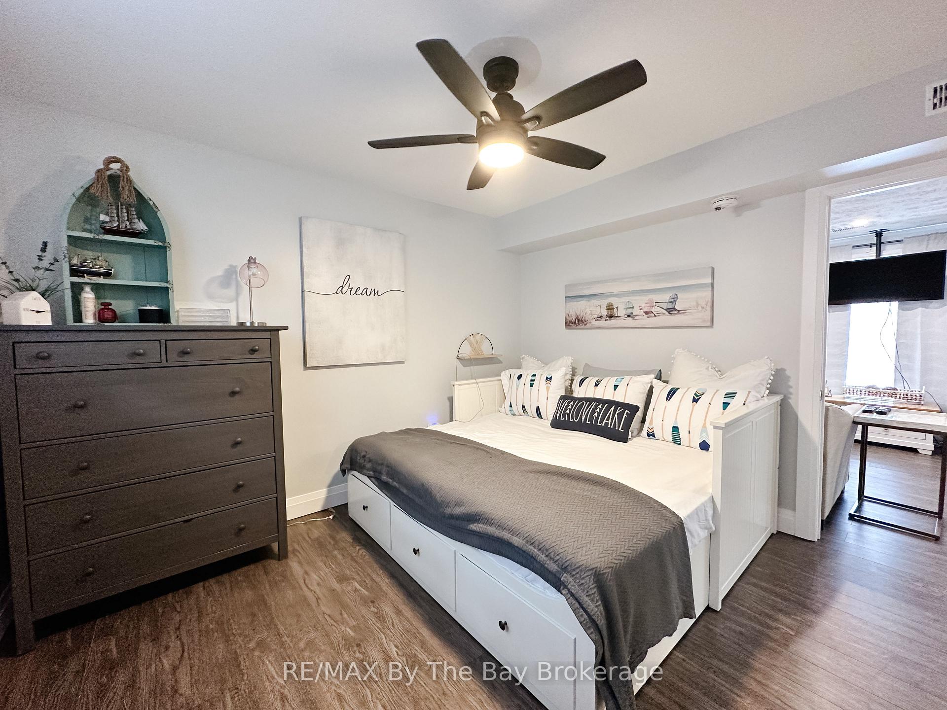 339 Zoo Park Road, Wasaga Beach — photo 5 of 5