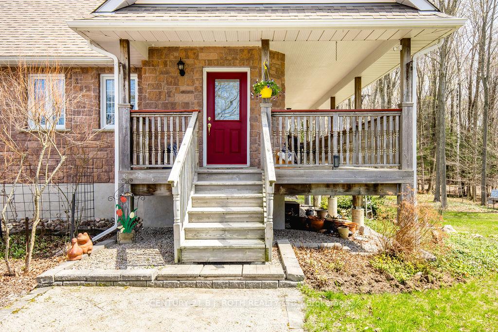 1187 French Road, Tay — photo 4 of 5