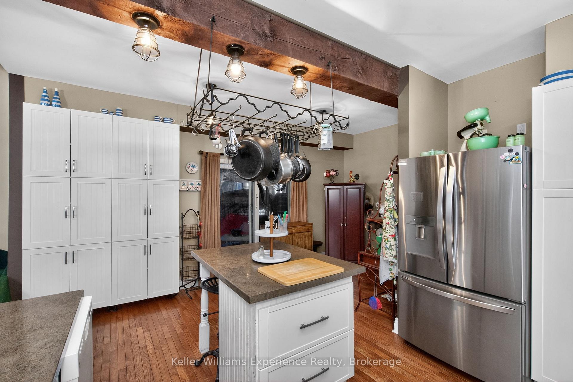 107 Pine Street, Tay — photo 4 of 5