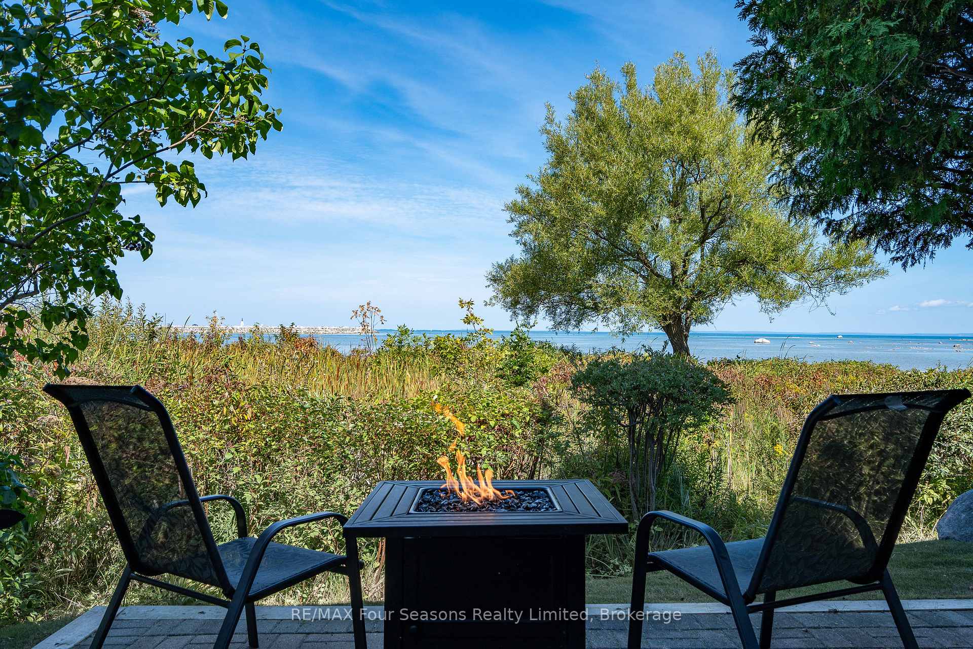 44 Trott Boulevard 24, Collingwood, ON L9Y 5B7 — Collingwood, Ontario