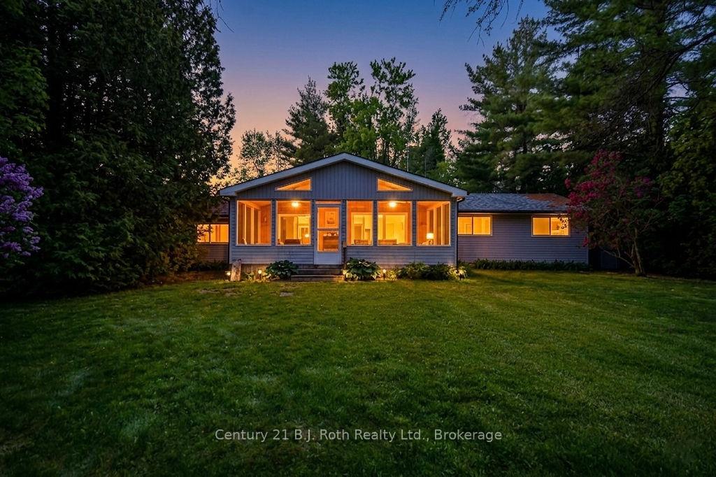 2551 Amigo Drive, Severn, ON L3V 6H3 — Severn, Ontario